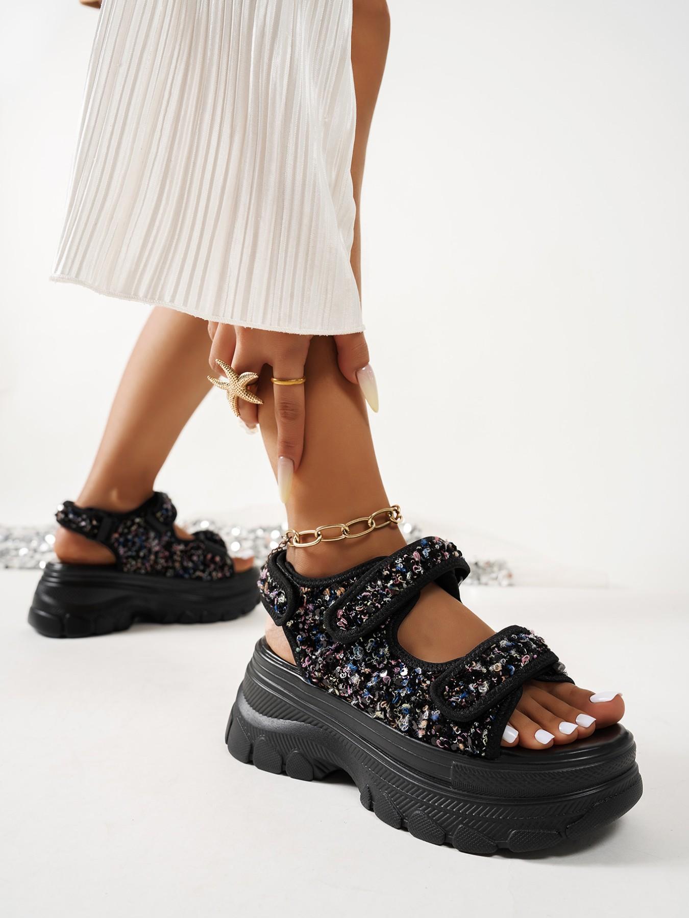 Vintage Artistic Colorful Thick Sole Sandals, Mixed Yarn Chunky Flower Design, Artisanal Style, Comfortable Summer Footwear