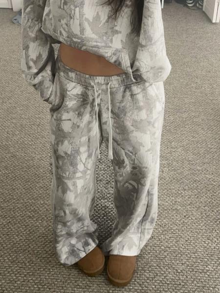 Women's Camo Print Drawstring Loose Fit Straight Leg Sweatpants, Casual Fashion Pants for Daily Wear & Outdoor Activities