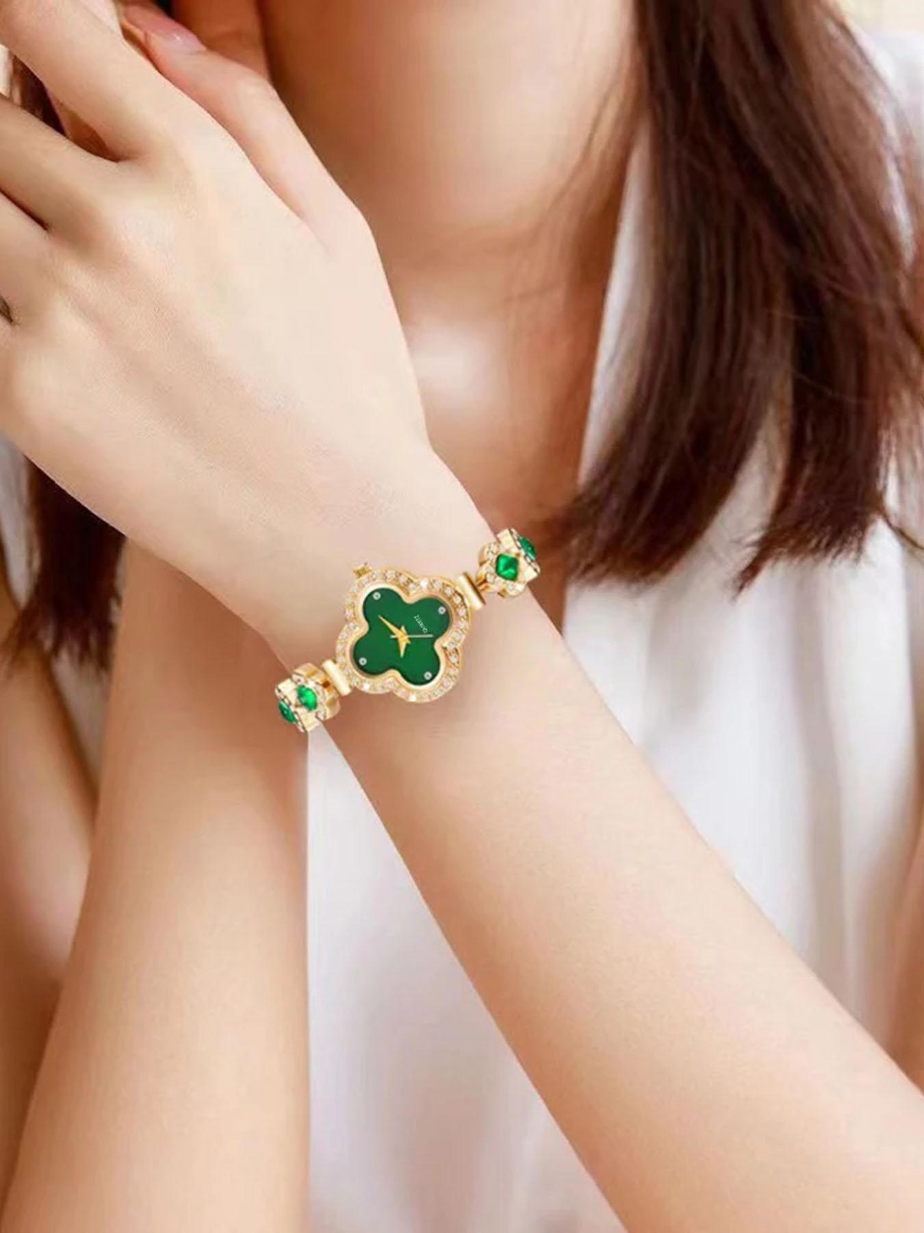 2-Piece Fashion Clover Bracelet Quartz Watch Emerald Women's Watch
