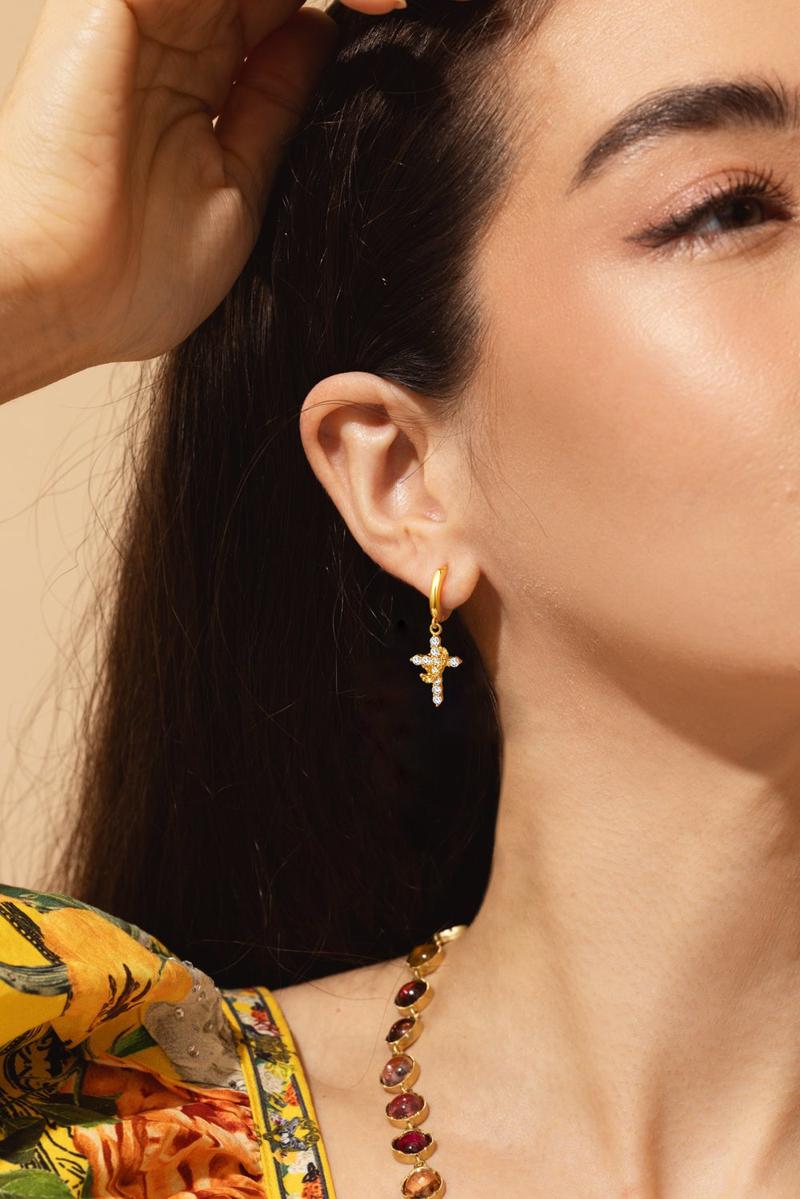 Dearmay 3 Pairs Gold Hoop Earrings Set Dainty Stud Earrings Trendy Small Gold Layered  Hypoallergenic Dangle Cartilage Huggie Hoop Earrings for Women Gold Jewelry for Women Gifts