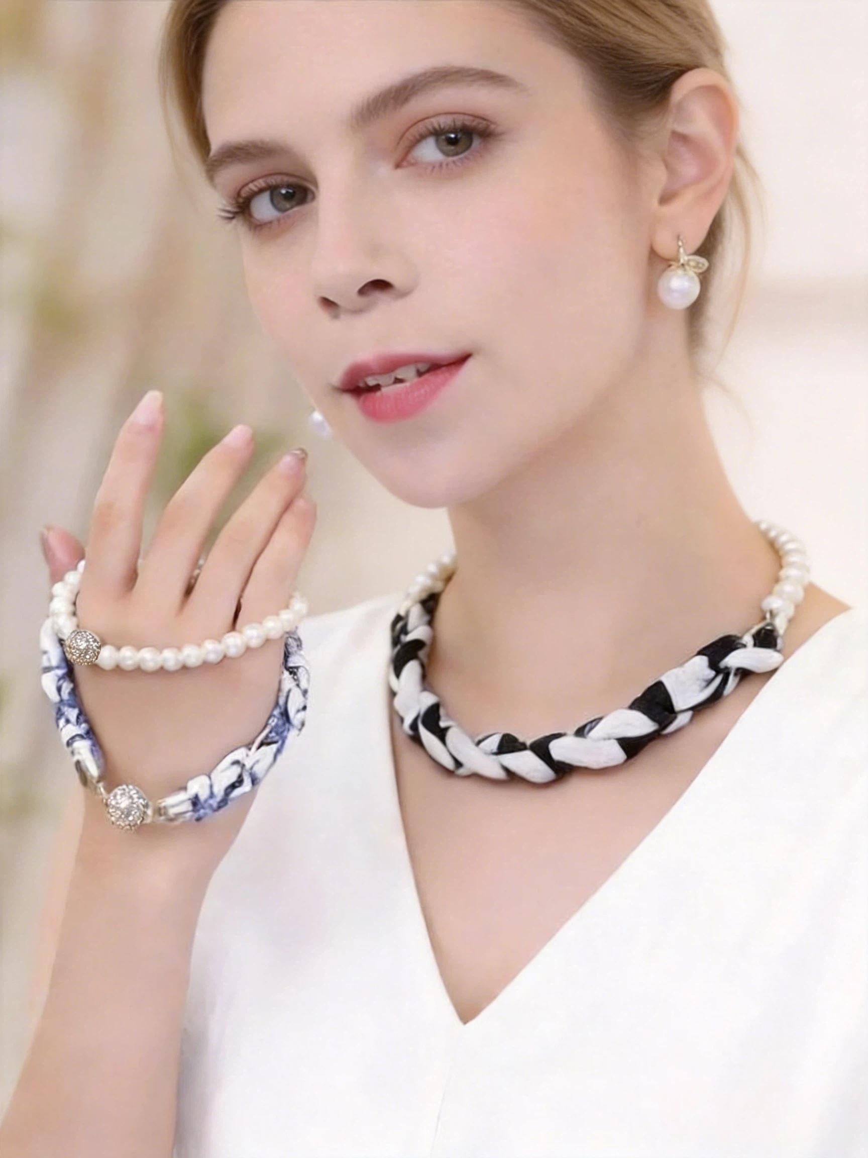 Magnetic Pearl Scarf Necklace, Detachable Pearl Necklace Bracelet, Elegant Collarbone Chain, Versatile Accessory for All Occasions