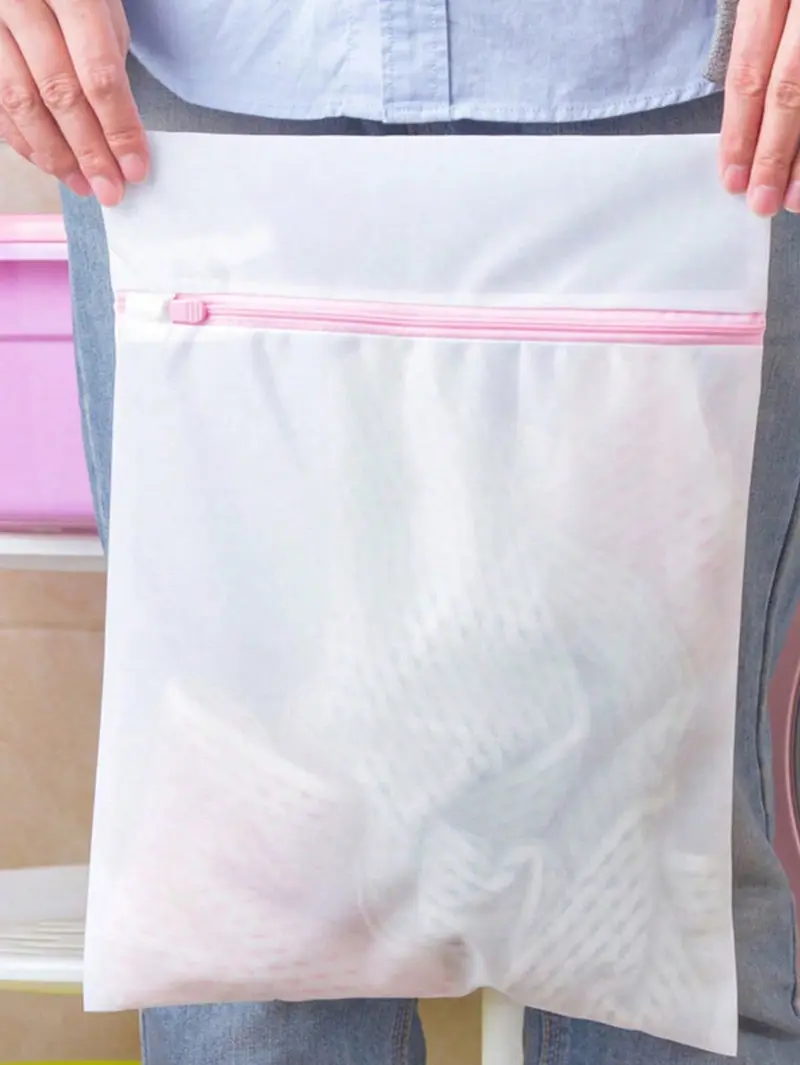 Mesh laundry bag, suitable for machine wash - Fine mesh laundry bag with zipper, can effectively protect clothes, underwear, socks, and various garments, preventing tangling and snagging, ideal for home laundry, travel, and dormitories