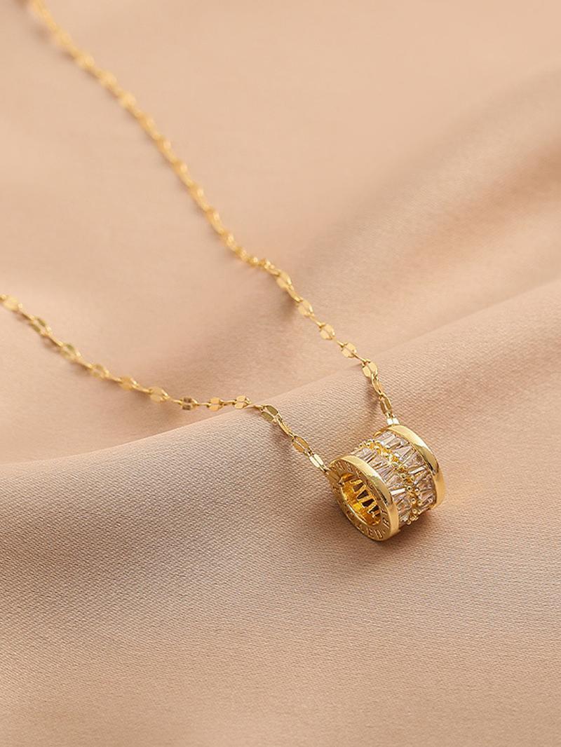 Elegant Zircon Geometric Pendant Necklace for Women, Simple Design, Daily Commute Jewelry, Versatile Gift for Her, Minimalist Pendant Necklace