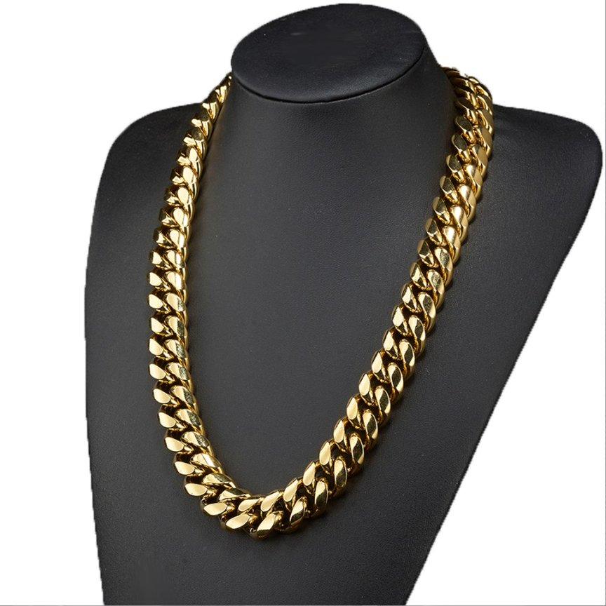 Miami hip-hop style necklace, Stainless steel with nano vacuum gold plating. Boasts a chunky Cuban link design, this trendy jewelry piece leads the latest fashion. It is the perfect choice for both everyday wear and gifting.Width: 6–14 mm