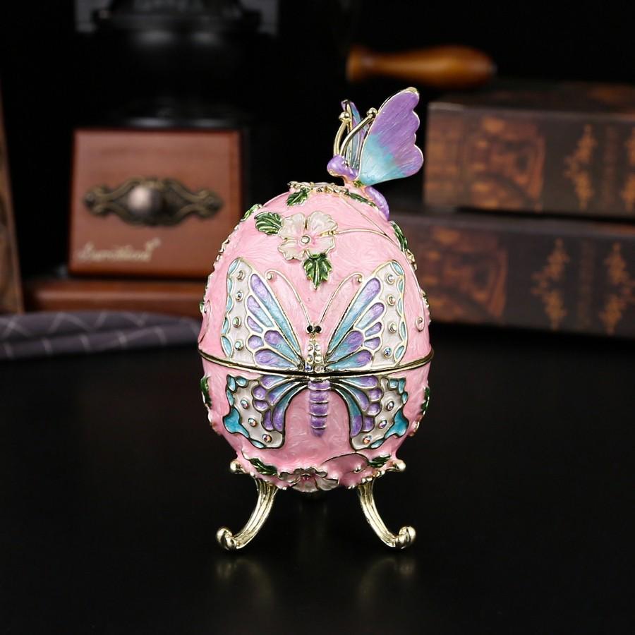 Charming Egg-Shaped Butterfly Jewelry Box, Elegant Metal Treasure Chest, Ideal for Souvenirs and Decor, Perfect Holiday Gift