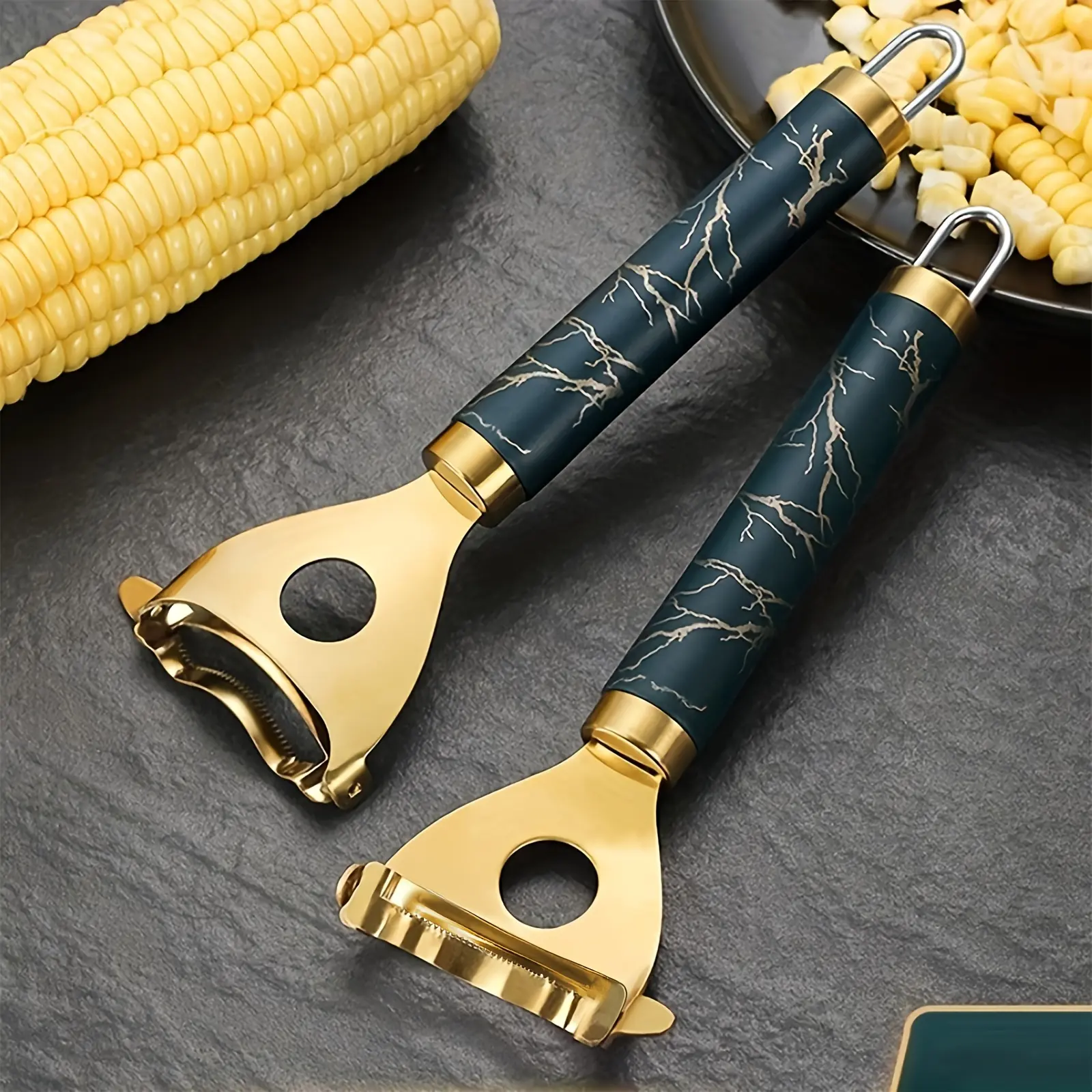1-Piece Stainless Steel Corn Kernel Peeling Slicer, Thick Handle Kitchen Utensil with Hook, Titanium Gold Coated Corn Plow for Household Use, Utensils