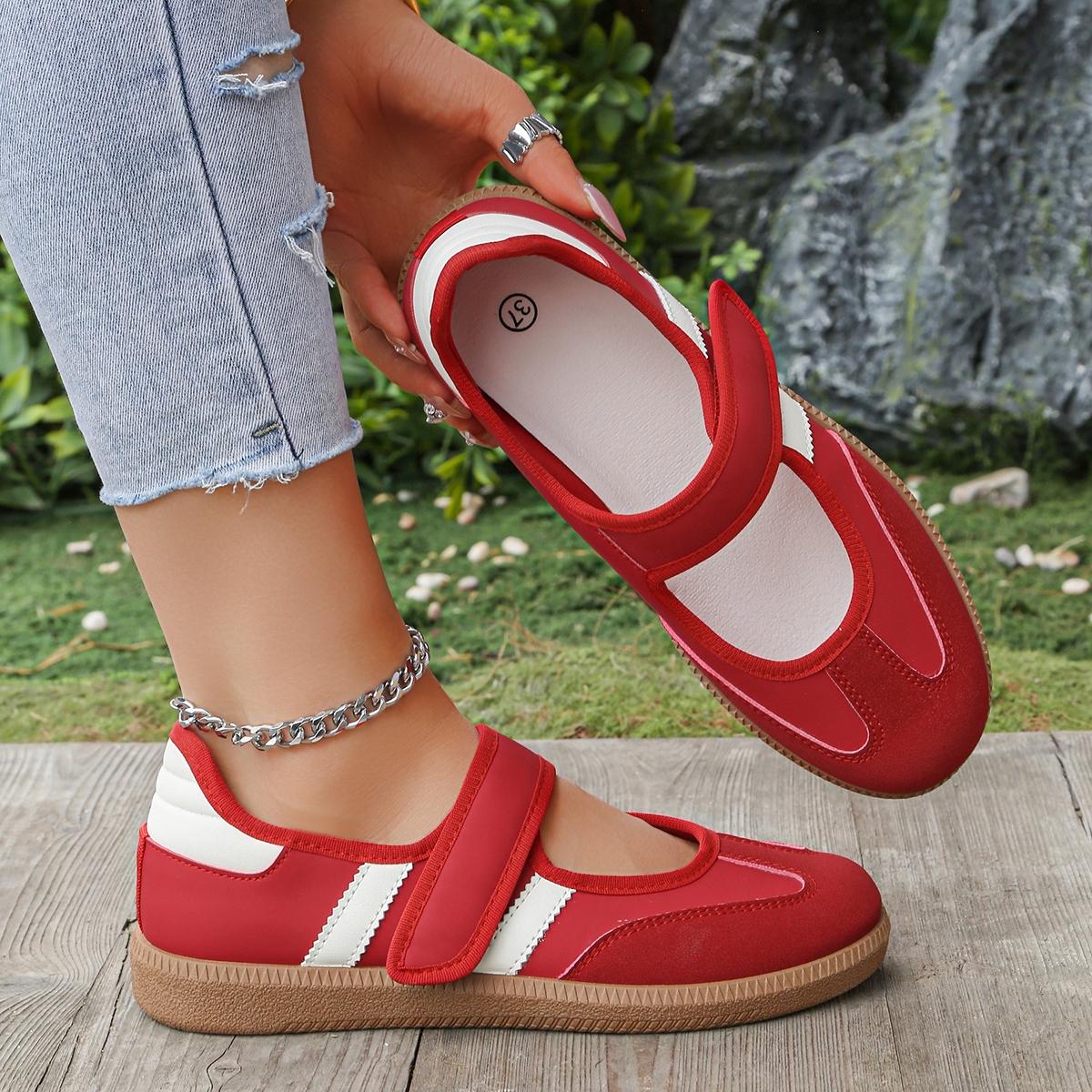 Ladies Dance Sneakers Comfortable Lightweight Non Slip Jazz Shoes for Women Perfect for Ballet Hip Hop and Aerobics