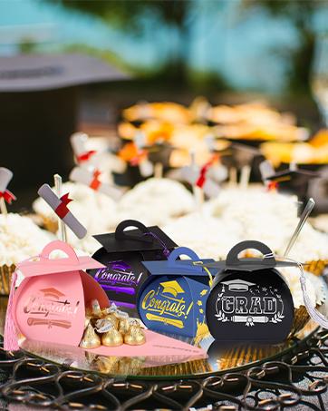 30 Pcs Graduation Cap Gift Boxes Graduation Party Favors Graduation Gifts Class of 2026 Candy Box with Tassel Table Centerpieces Graduation Decoration Treat Candy Boxes for Grad Party Supplies