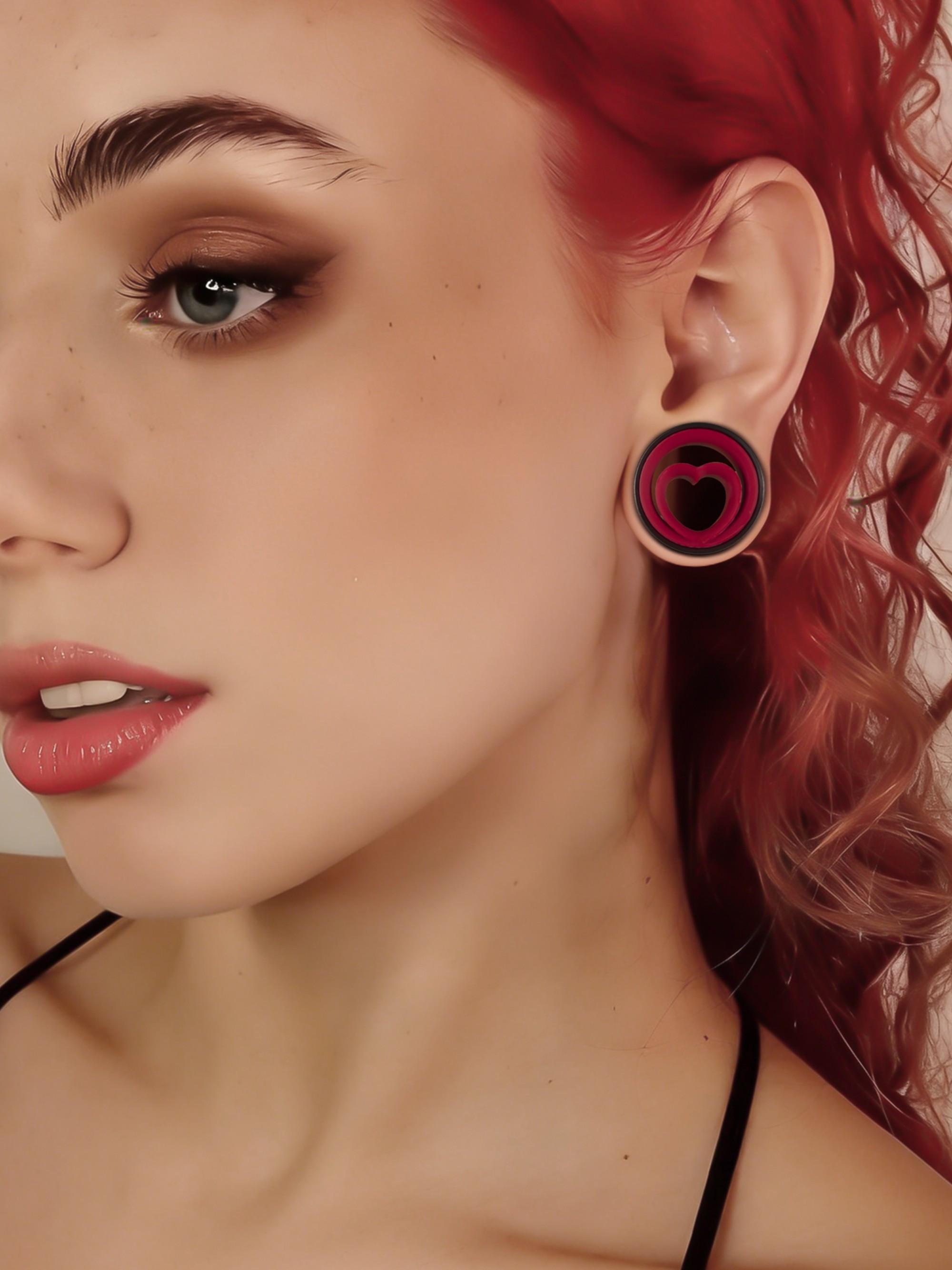 vanku 2pcs Statement Heart Ear Tunnels Plugs, 316L Stainless Steel Hypoallergenic Gauges, Boho Style, All Seasons, Punk Rock Look