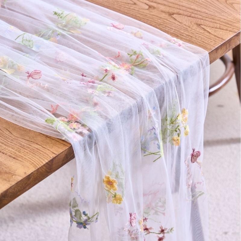 Green Lace Table Runner with Butterfly Floral Embroidery French Retro Ruffled Sheer Fabric Table Flag for Wedding Party, Garden Tea Party, Home Decor, Event Versatility, Multi-use for Table, Chair, Arch, Window