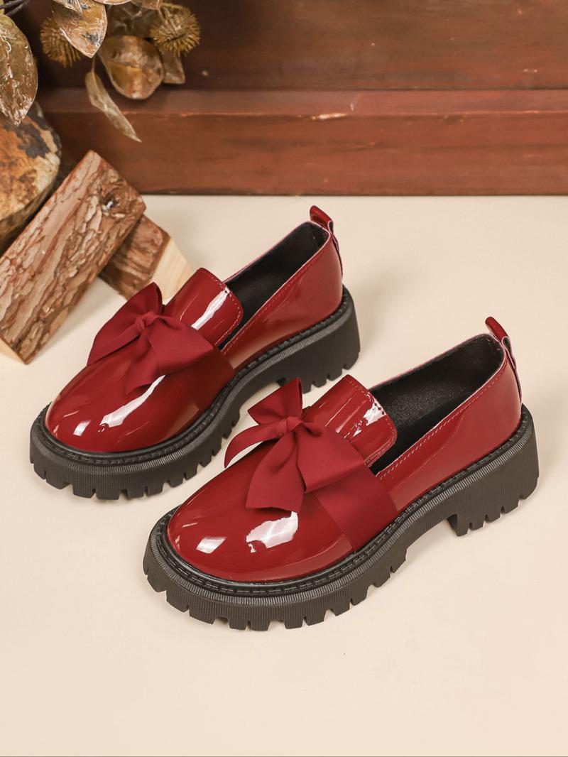 American Retro-Style Leather Shoes for Women, Thick-Soled Black Loafers for Autumn