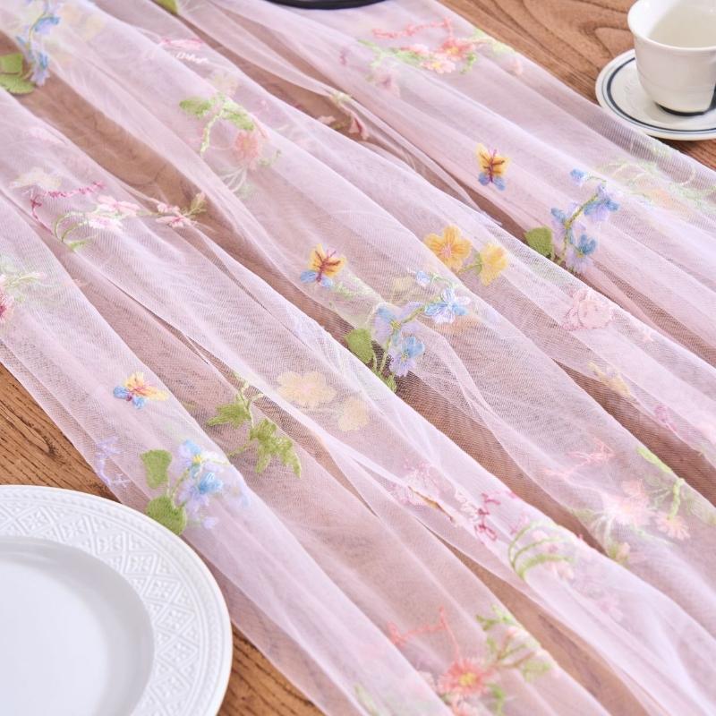 Green Lace Table Runner with Butterfly Floral Embroidery French Retro Ruffled Sheer Fabric Table Flag for Wedding Party, Garden Tea Party, Home Decor, Event Versatility, Multi-use for Table, Chair, Arch, Window