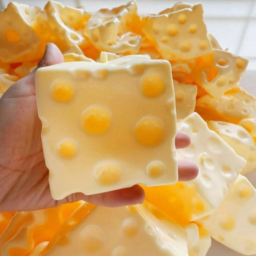 7cm Square Cheese Ball Slow Bounce Toy, Realistic Bread Texture, Tpr Shell, Perfect Gift for Birthday, Christmas, Halloween, Easter