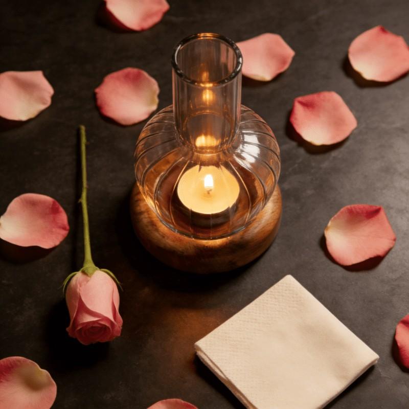 Solid Wood Base, Transparent Glass Candlestick; Elegant Centerpiece For Tea Candles, Suitable For Weddings And Table Decorations, A Mother'S Day Gift For Mom.