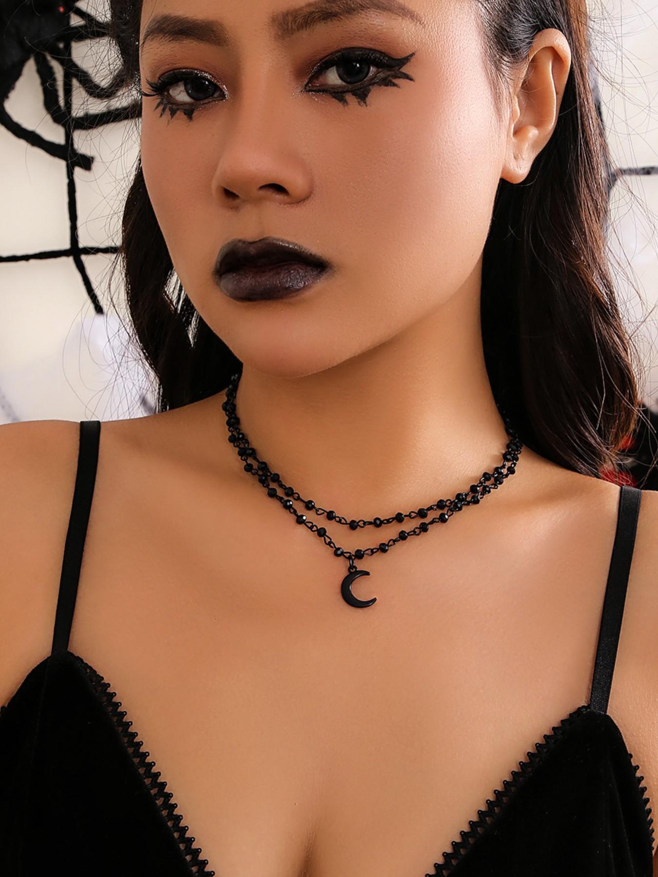 Moon Fringe Necklace Dark Hip Hop Style, Lightweight Design, Versatile Single Layer Round Pendant Necklace, All Seasons Party Jewelry