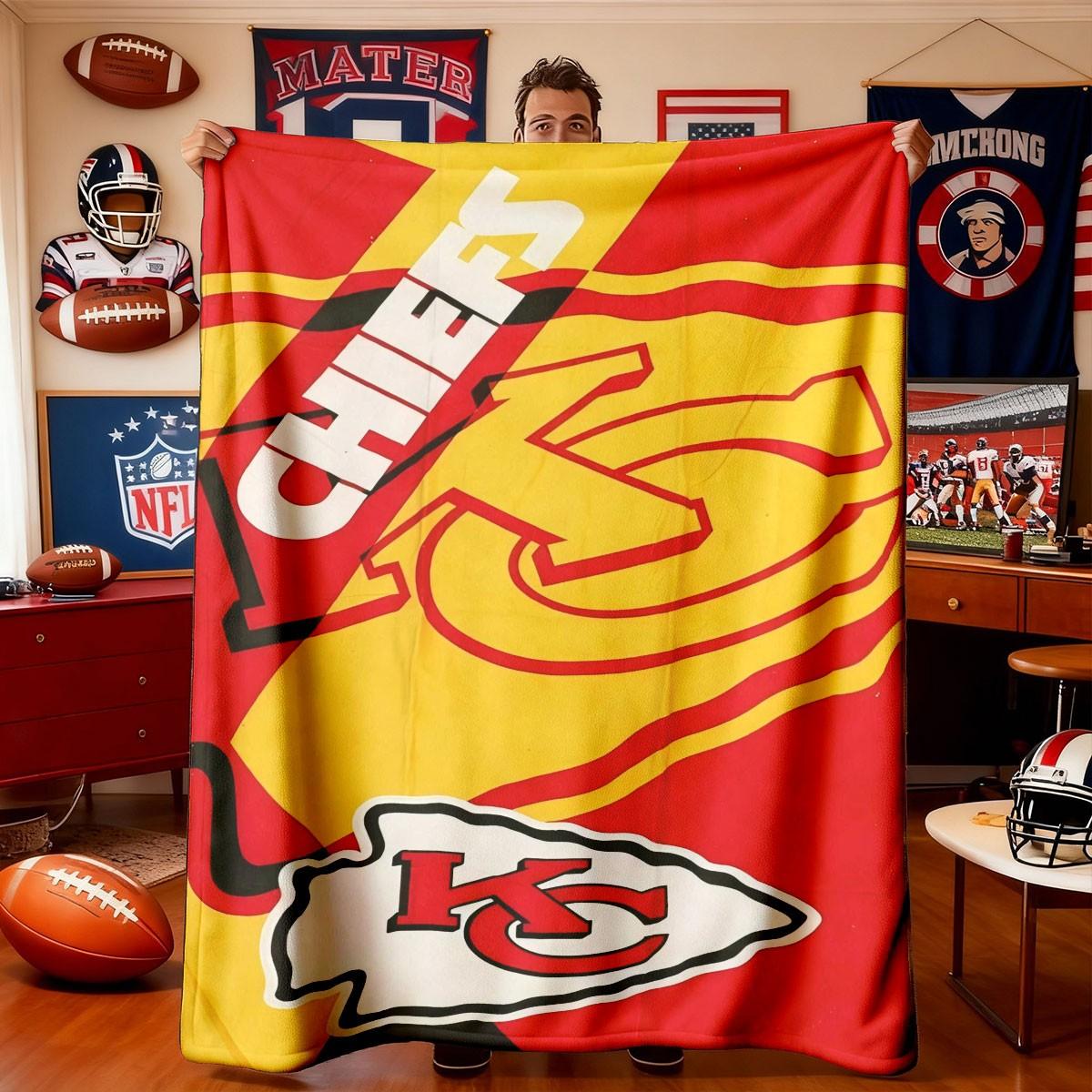 Kansas City Chiefs Flame Logo Flannel Blanket, Soft Lightweight Warm, Bedroom Holiday Decor, All Seasons, Bed Sofa Office Camping Travel Gift