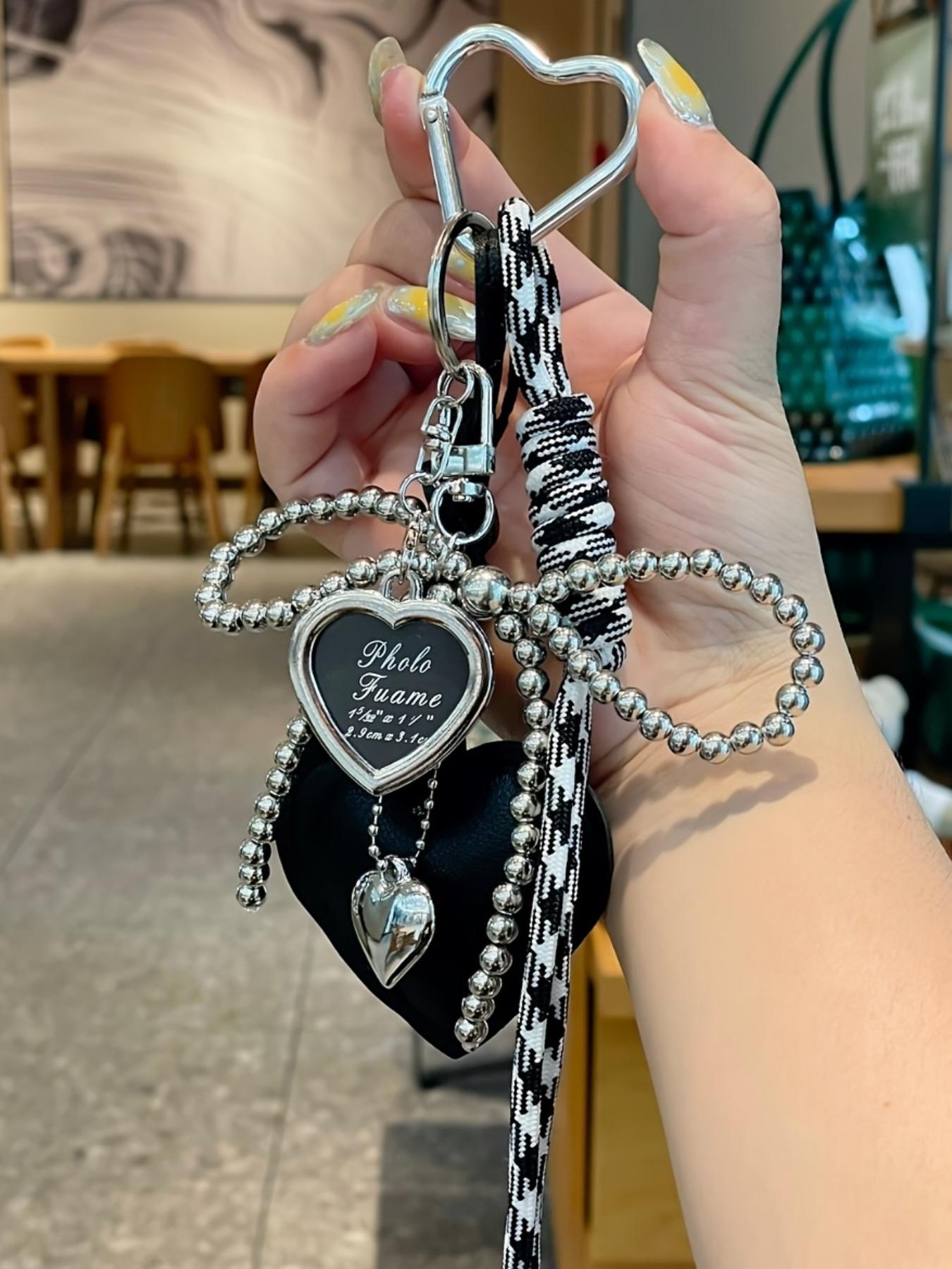 Y2K Gothic Women's Elegant Heart Shaped Keychain Handmade Beaded Silver Bow Charms Heart Love Keychain Bowknot Braided Rope Key Chain Bag Pendant Charm Hanging Accessories for Handbags,Wallet,Car Backpack & Key Pendants for Fashion Enthusiasts Black Red