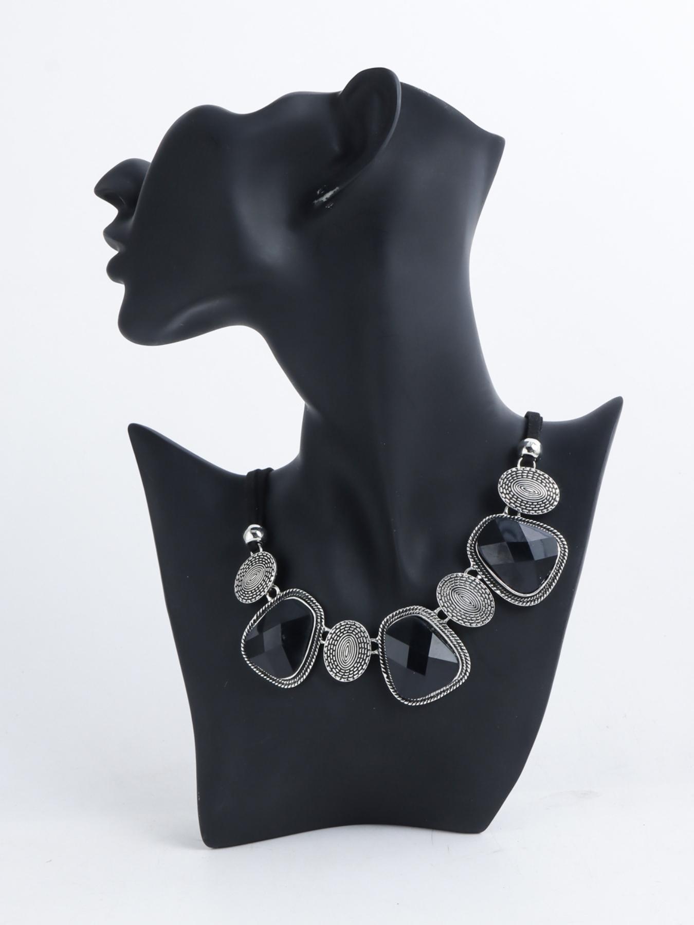 Vintage Tribal Style Gold Geometric Gemstone Necklace for Women, Unique Design High-End Collar Chain, Fashion Jewelry Accessory