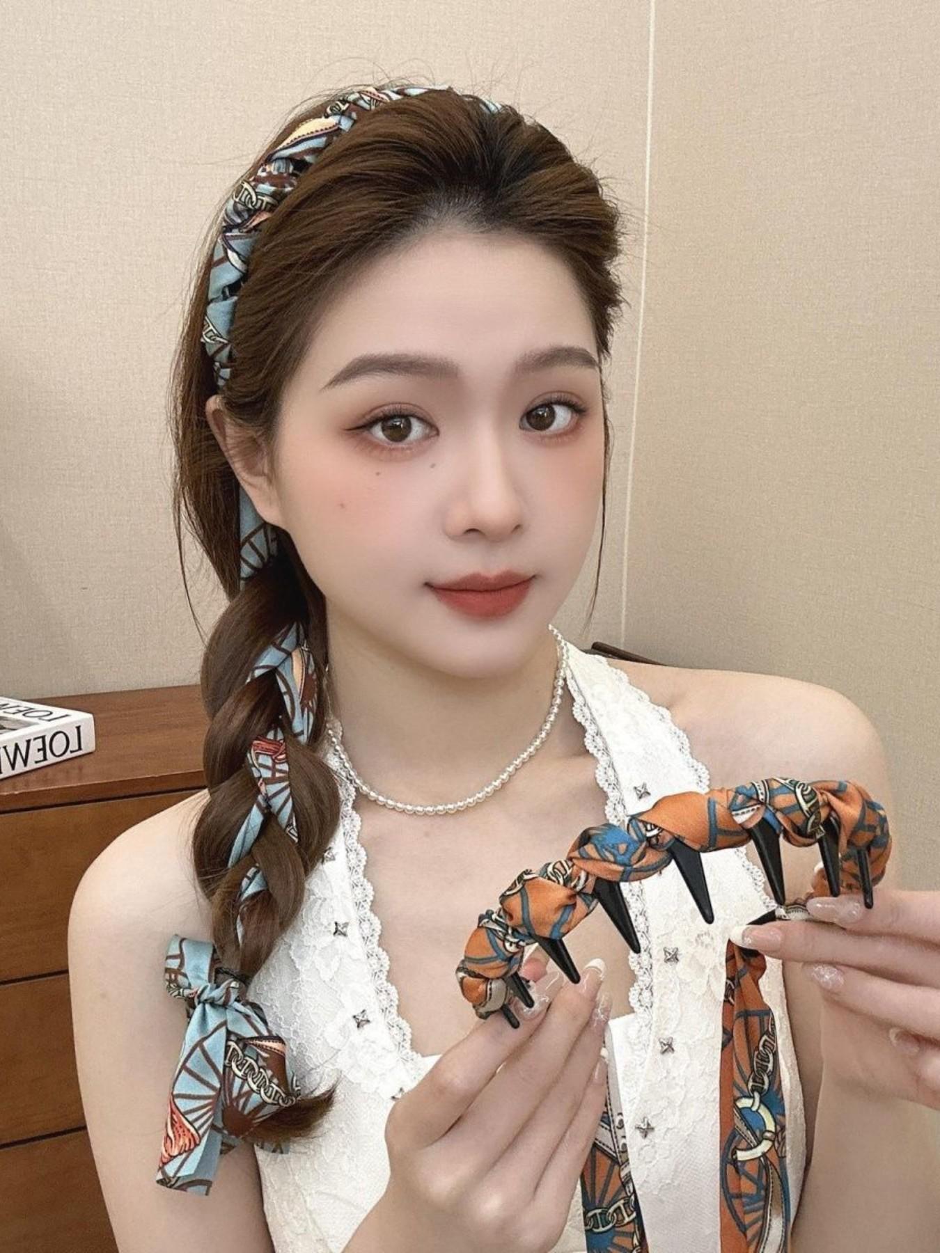 Floral Ribbon Braided Wave Hairband for Women, New 2026 Hairstyle Accessory, Versatile Hair Tie, High Forehead Headband, Trendy Hair Decor