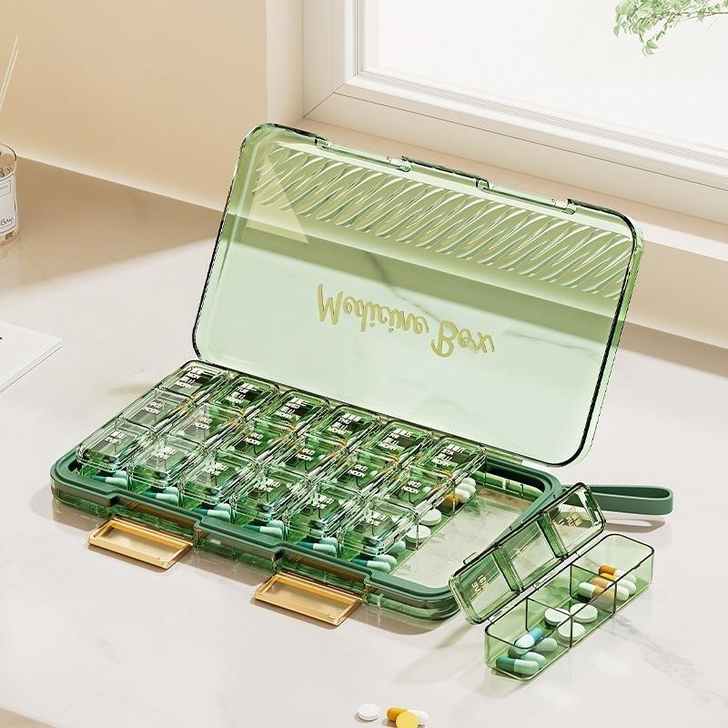 Portable Covered Medicine Box, Transparent Plastic, Easy to Carry and Separate, Clear Visibility, Ideal for Daily Use and Travel