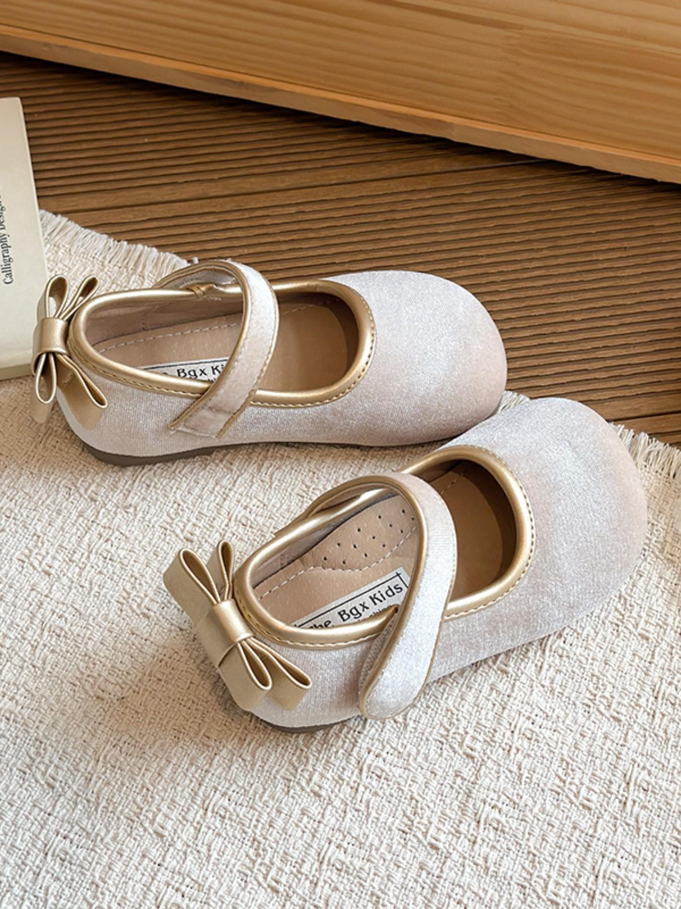 Girls' Velvet Gold Trim Mary Jane Shoes, Soft Sole Anti-Slip Round Toe Flat, Elegant Princess Shoes for Performances/proms