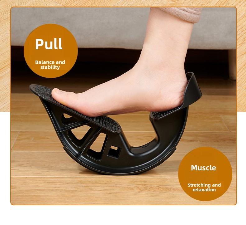 Indoor heel pedal, used for stretching the calves, Achilles tendon, tibialis muscles, and for leg stretching and massage on the treadmill