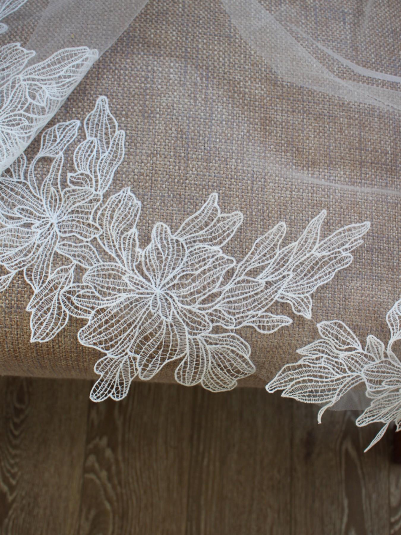 Luxurious Bride Veil, 100cm Single Layer Embroidered Floral Lace Trim, Romantic Wedding Hair Accessory, Transparent Tulle Veil for Bridal Shower