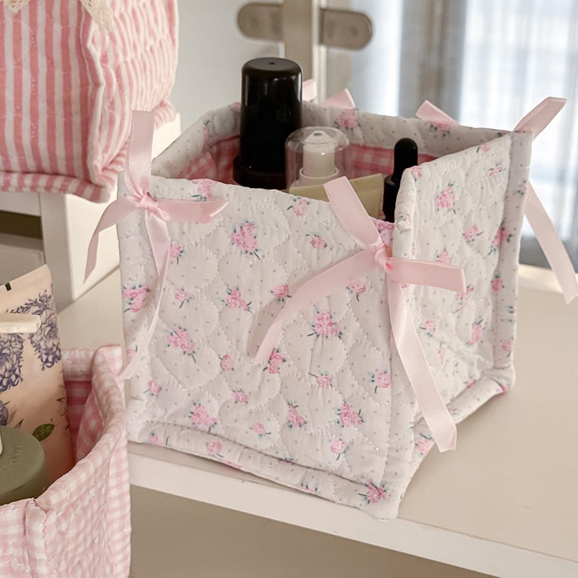 Cute butterfly quilted fabric storage basket, foldable square desktop organizer for cosmetics, skincare products, and miscellaneous items, Instagram-style floral print storage bin suitable for home, dorms, and vanity tables