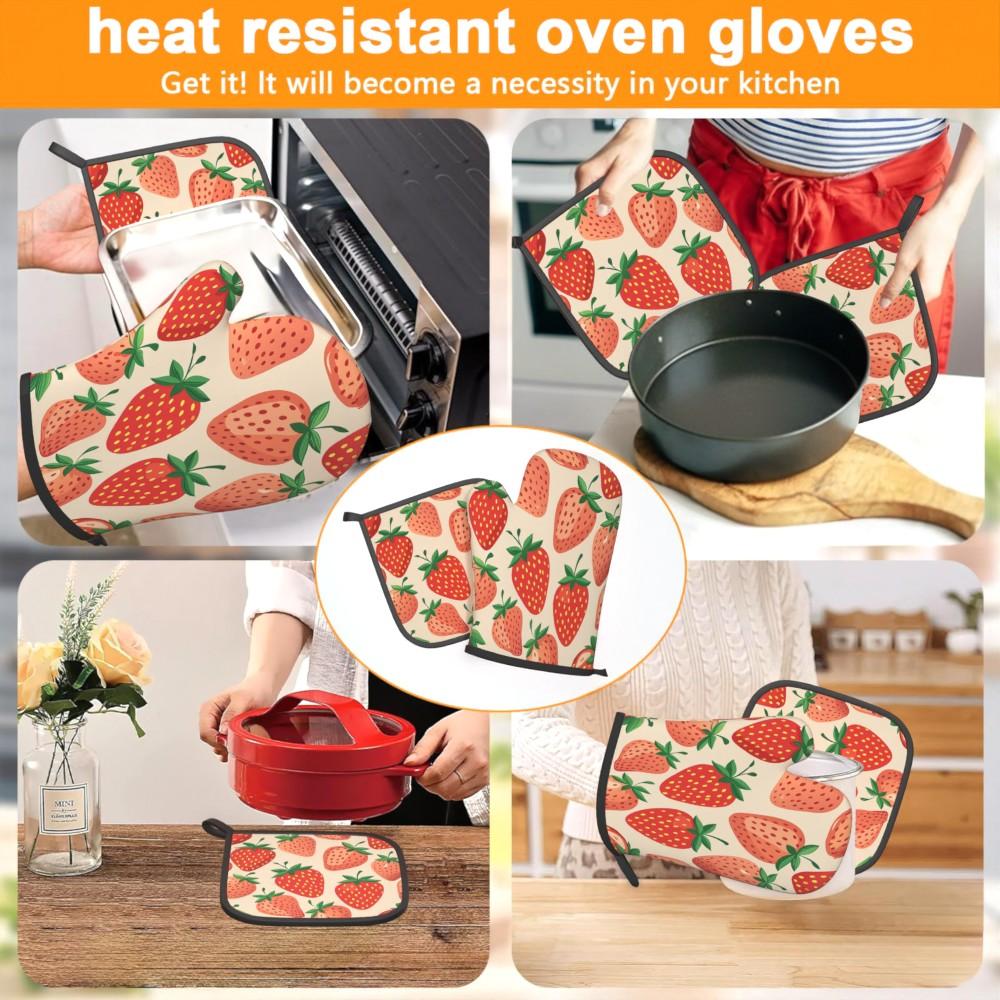 4pcs Heat Resistant Oven Mitts And Potholders Cute Strawberry Pattern Oven Mitts And Pot Holders Sets Suitable For Kitchen Decoration, Cooking, Grilling, Baking And Great Holiday Camping Picnics Gifts