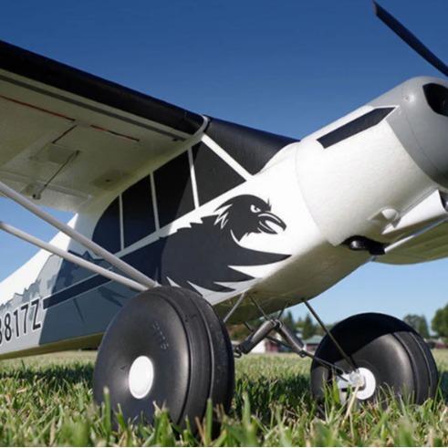 FMS 1700mm PA-18 Super Cub V2 PNP/RTF Gift（RTF = plane, remote, battery, battery charger，PNP = plane only）