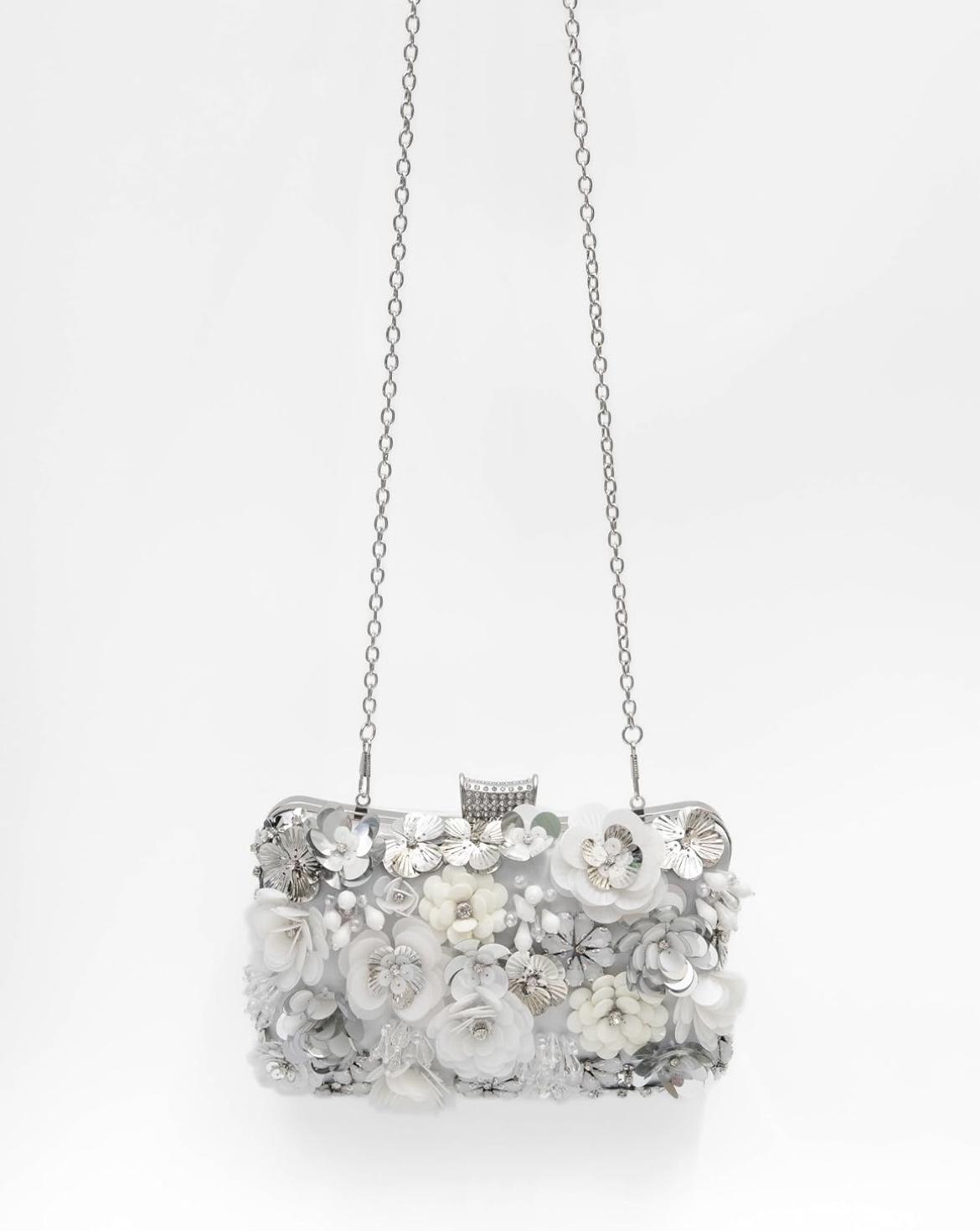 Handmade Beaded Embroidered Floral Clutch Bag, Woman Handbag,Elegant Evening Accessory, Christmas Eve Essentials,Christmas Gifts for Her,Luxury Party Purse, Women's New Year Gift, Valentine's Day Present,Graduation present. Handmade Beaded Embroidered Floral Clutch Bag, Woman Handbag,Elegant Evening Accessory, Christmas Eve Essentials,Christmas Gifts for Her,Luxury Party Purse, Women's New Year Gift, Valentine's Day Present,Graduation present.