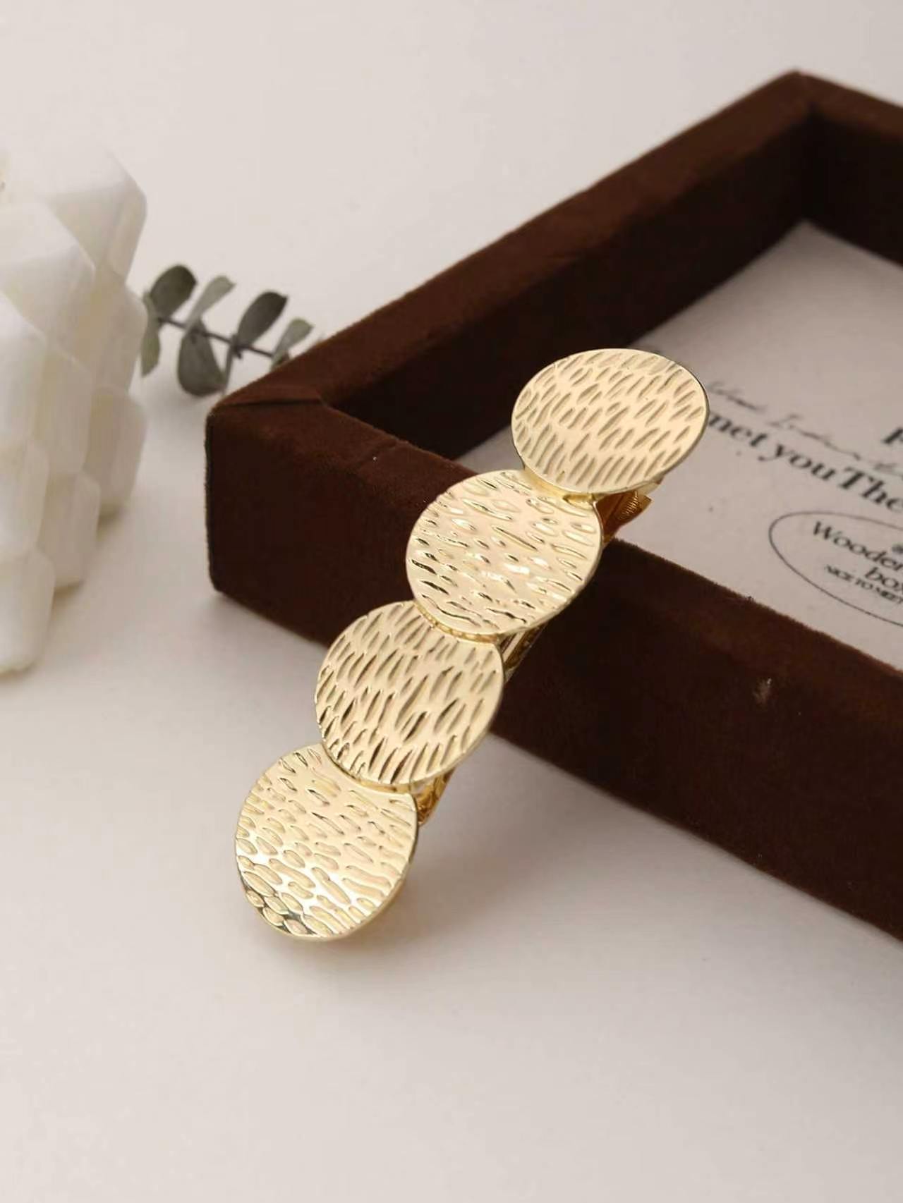 Metal Unique Design Spring Hair Clip for Women, 2026 New High-End Integrated Edge Rod Hair Clip Accessory, School Supplies, Hair Accessories, Headwear, Clips