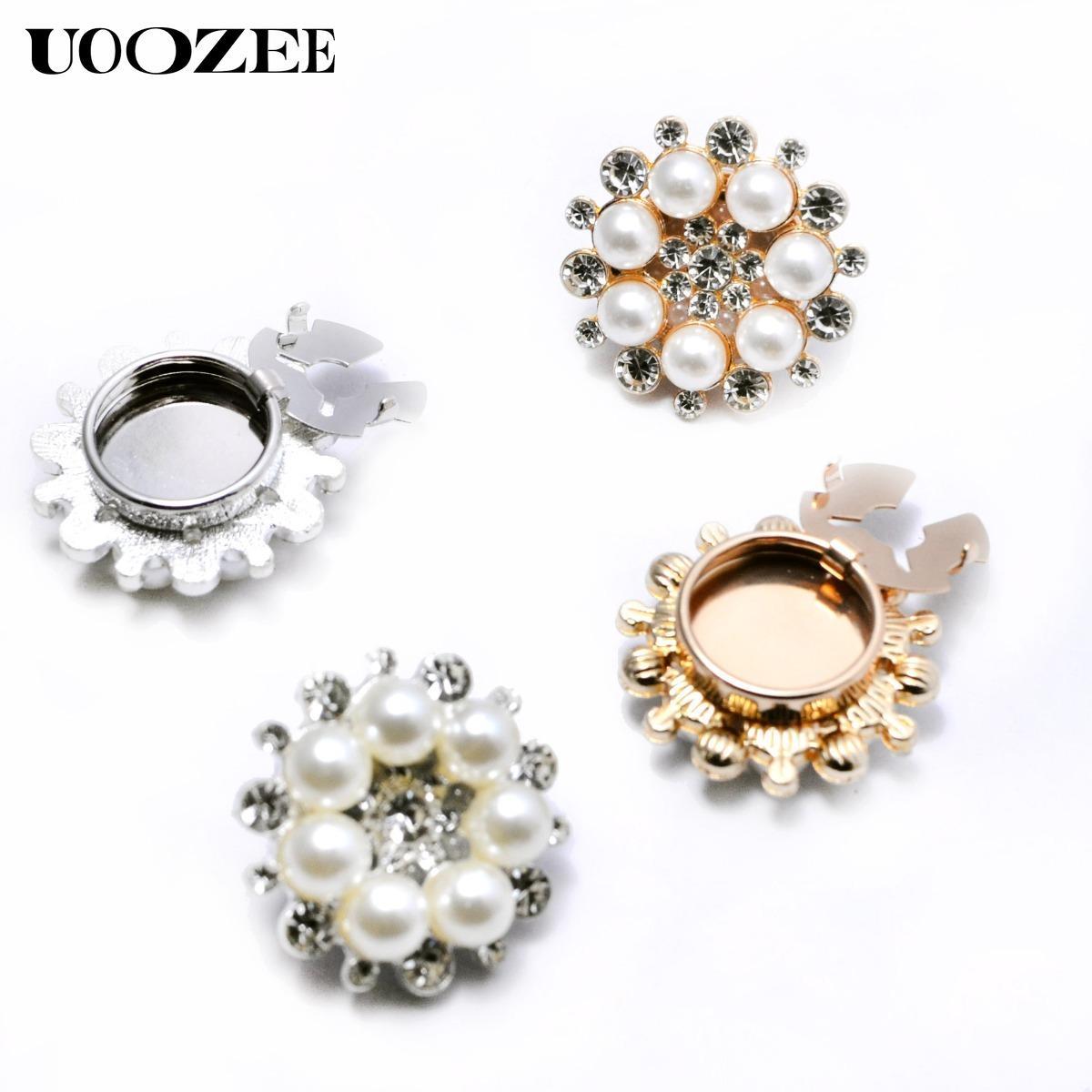 UOOZEE Women's New Fashionable Button Cover, Leopard Head Rhinestone Design with Hollow-out & Shiny Crystals, Versatile Shirt Cufflink Button Cover for Business, Social Gatherings & Daily Styling