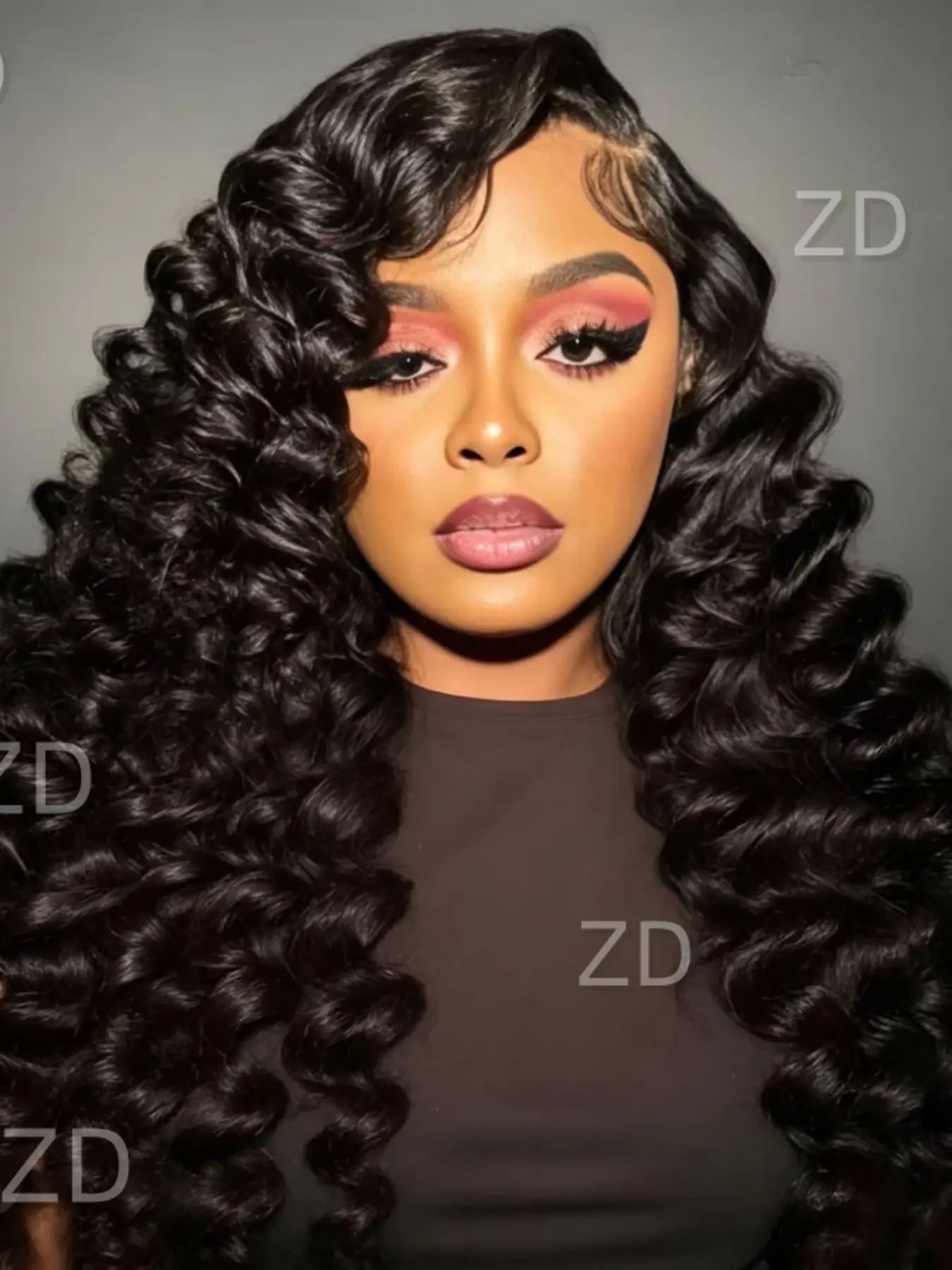 26-Inch Soft Wavy Lace Front Wig, 180 Density, Pre-Styled Baby Hair, Suitable for Daily Use, Women's Hairstyle Accessory