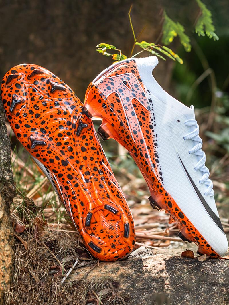 Parent-Child Leopard Print Soccer Shoes, Soccer Cleats, Breathable Knit Material, Professional Long Nails, Sporty Style, All Seasons Parent-Child Leopard Print Soccer Shoes, Soccer Cleats, Breathable Knit Material, Professional Long Nails, Sporty Style, All Seasons
