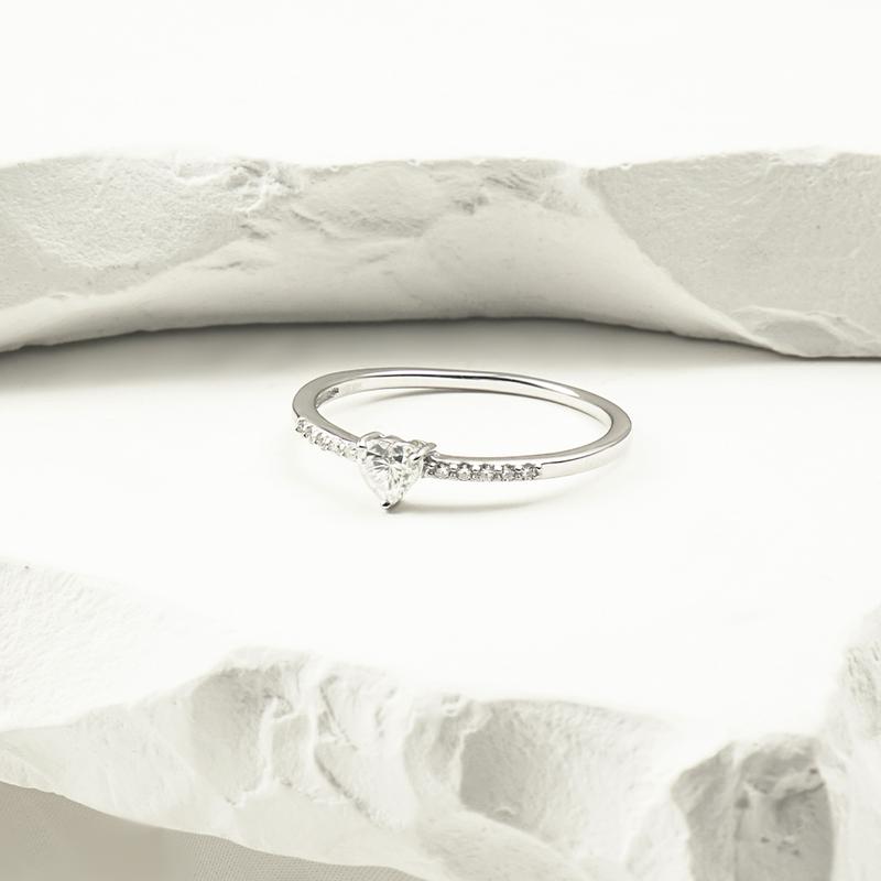 Delzzad 14k Gold-Plated Chic Iced Out Heart Ring Lab-Created Moissanite Ring S925 Sterling Silver Moissanite Jewelry Perfect Christmas Gift Delzzad 14k Gold-Plated Chic Iced Out Heart Ring Lab-Created Moissanite Ring S925 Sterling Silver Moissanite Jewelry Perfect Christmas Gift