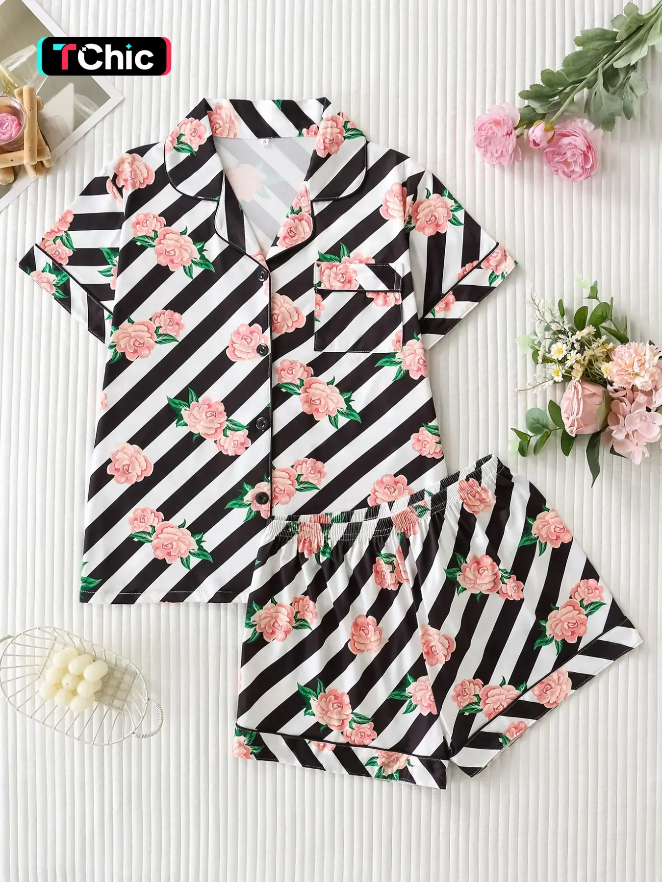 2 Piece Set Rose All over Print Women's Pajamas, Loungewear, Collar Button Short Sleeve Top + Comfortable Loose Shorts, Sweet Home Wear Set