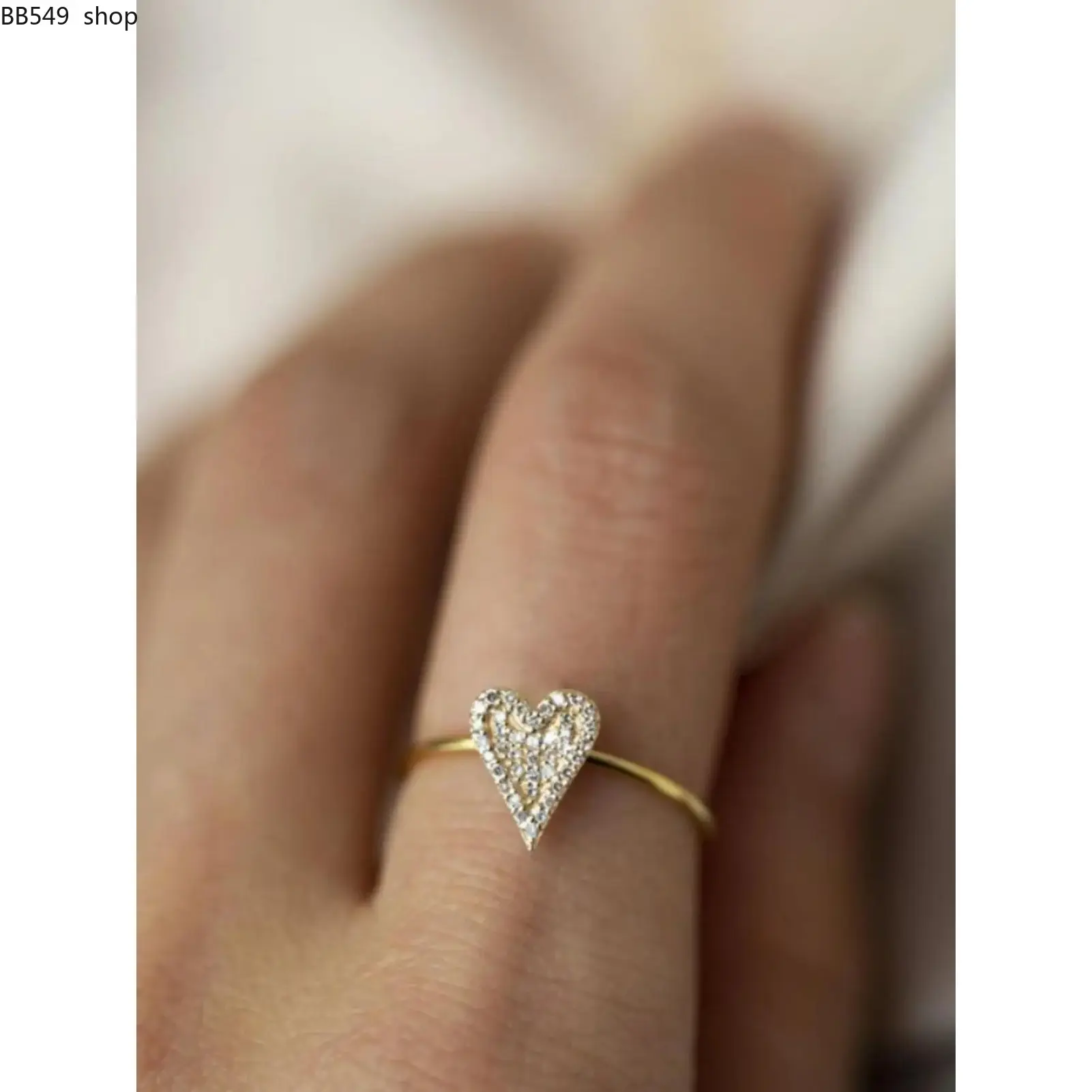 Fashion Simple Heart Design Ring, Rhinestone Decorated Ring for Women, Trendy All-match & Exquisite Jewelry for Birthday Gift, Elegant Rhinestone Ring, Heart Shaped Ring, Elegant Everyday Ring, Beautiful Rings
