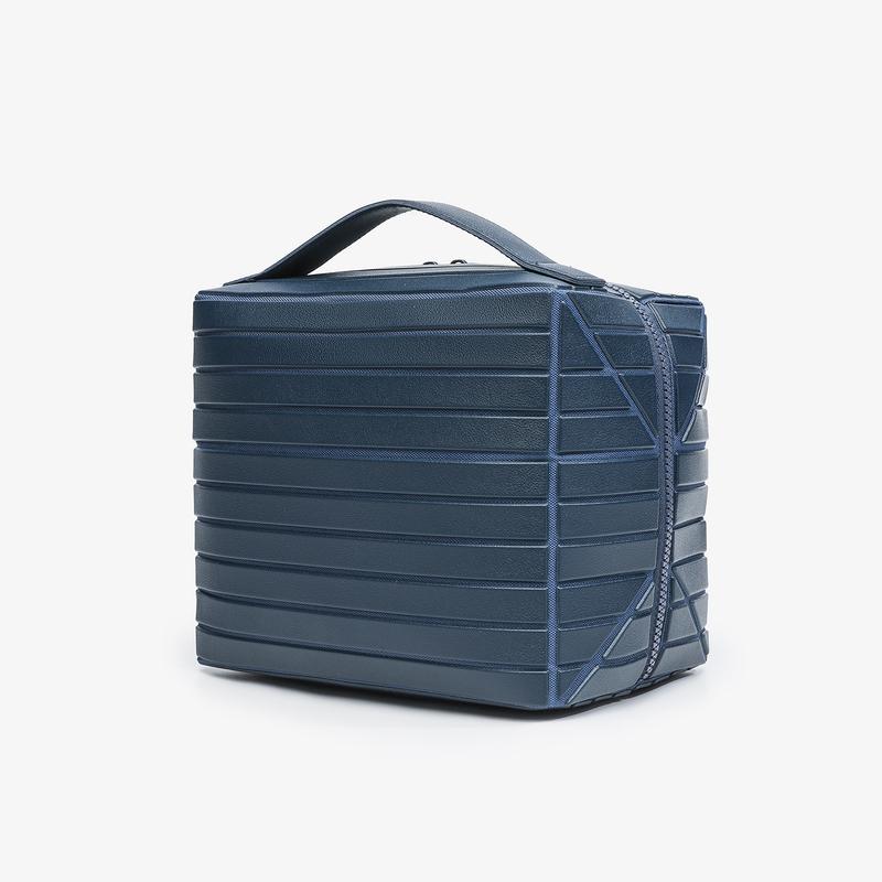 Waterproof Travel Toiletry Bag 2026 New Foldable Cosmetic Case Cosmetic Pouch Large Capacity Organizer with Compartments for Toiletries Skincare Products