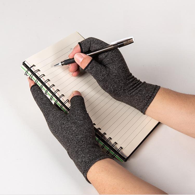 Breathable Half-Finger Compression Gloves, Solid Gray Protective Gear with Joint Support for Flexibility in Cycling & Fitness, Anti-Injury Protective Gear, Performance, Stability, Workout Equipment, Sports, Lightweight, Finger Protection Protective Gear
