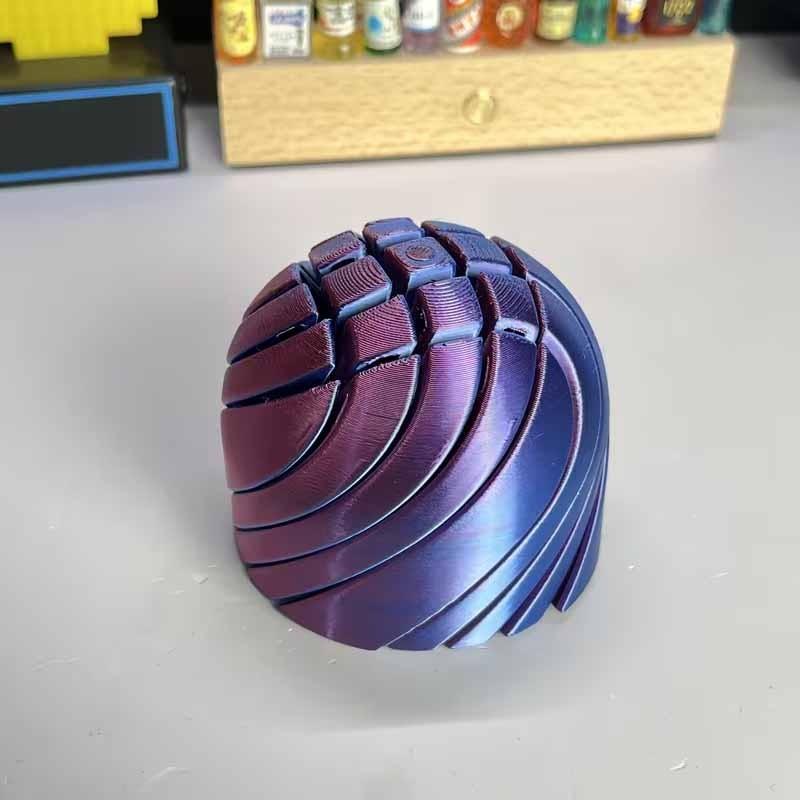 1pc Collectible Figurines, 3D Printed Slime Stress Ball Suitable for Adults - Realistic Sensory Fidget Toy with Slime, Durable Plastic Relief for Bedtime, Travel & Office, Holiday Gift (Halloween, Christmas)