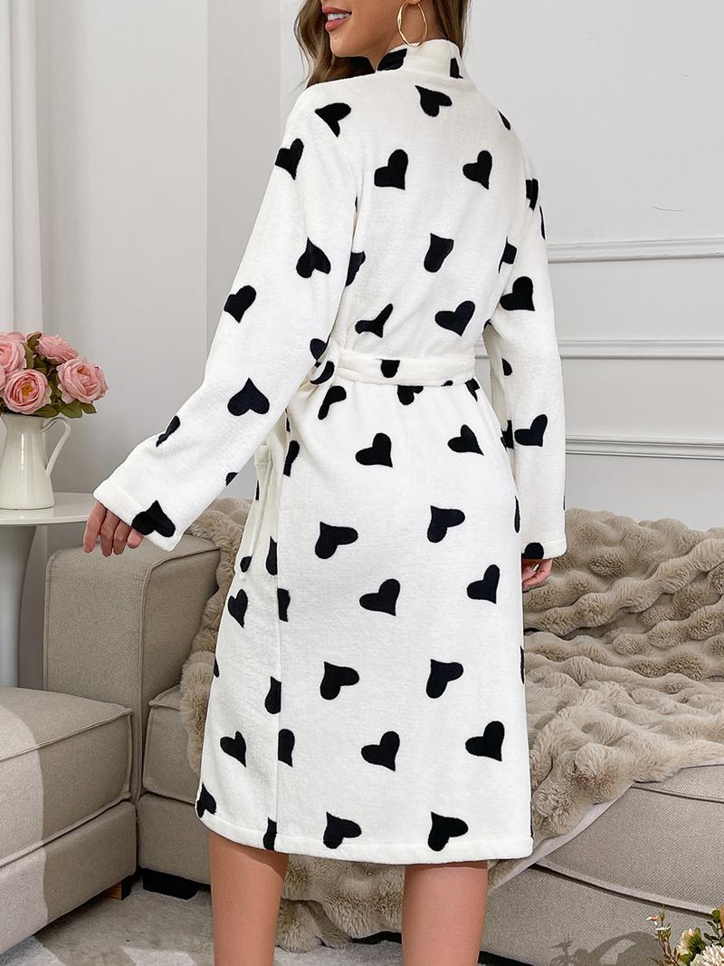 Women's Fluffy Autumn/Winter Robe with Full White Base Heart Print, Soft & Comfortable, Smooth, Featuring Side Pockets with Matching Pattern and Belt, Ideal for Home, Casual, and Sleepwear in Autumn/Winter