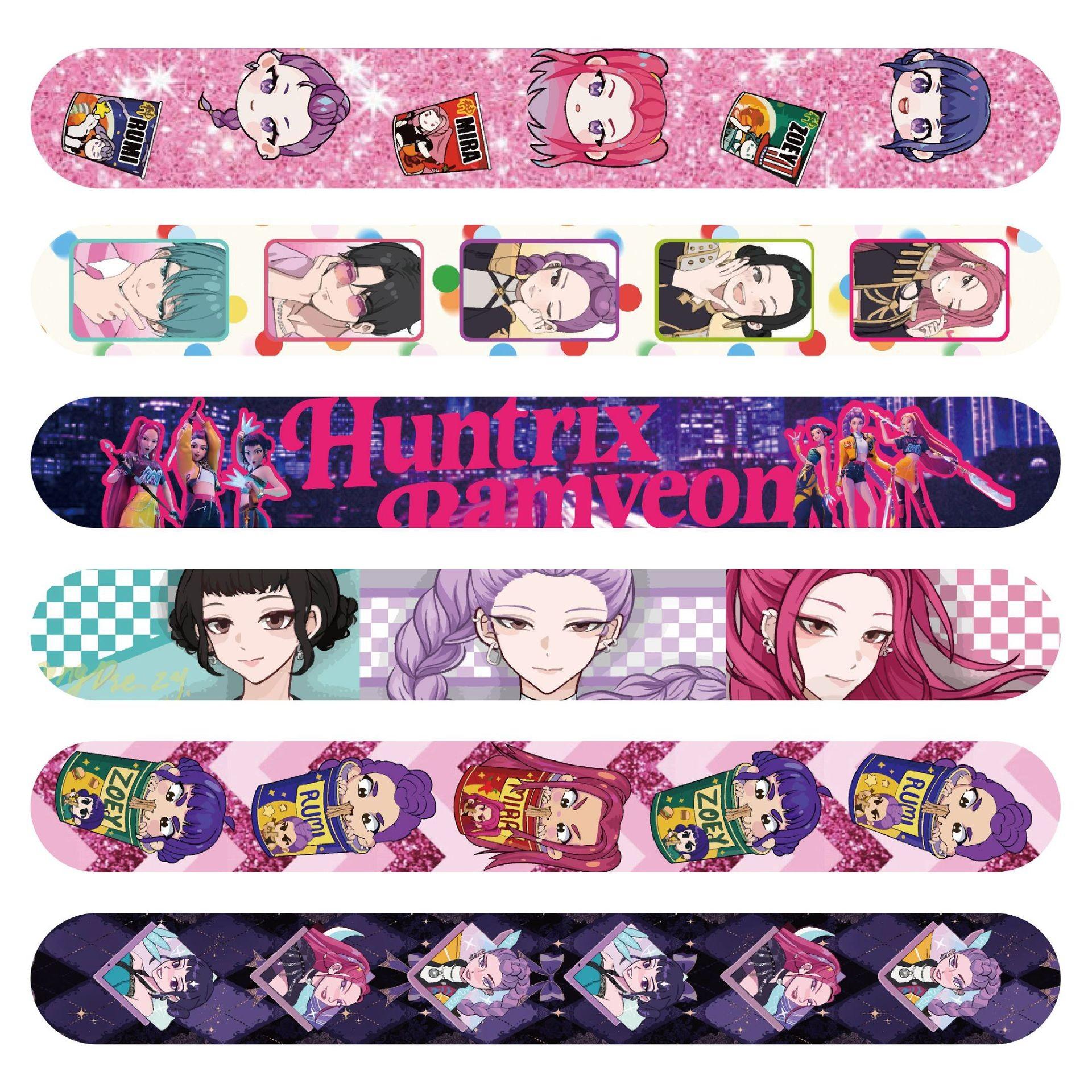Korean cartoon girl group birthday party gift set of four, 12 bracelets, 12 keychains, 12 popcorn boxes, 12 decorative glasses – the best choice for a birthday party