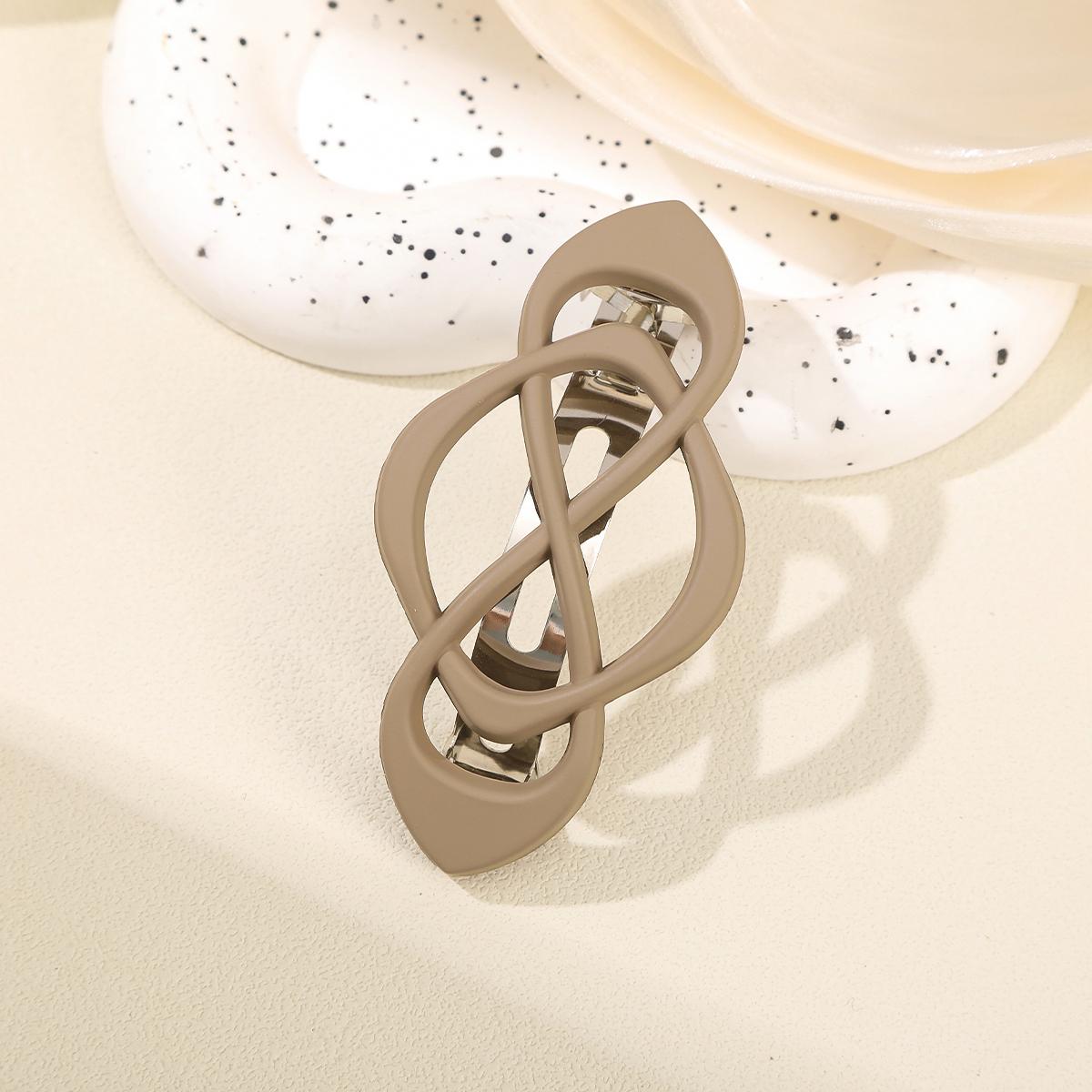 AWAYTR 4PCS Women's Elegant Simple 8-shaped Infinity Styling Holder Matte Claw Clips Spring Hair Barrettes Hair Accessories for Girls AWAYTR 4PCS Women's Elegant Simple 8-shaped Infinity Styling Holder Matte Claw Clips Spring Hair Barrettes Hair Accessories for Girls