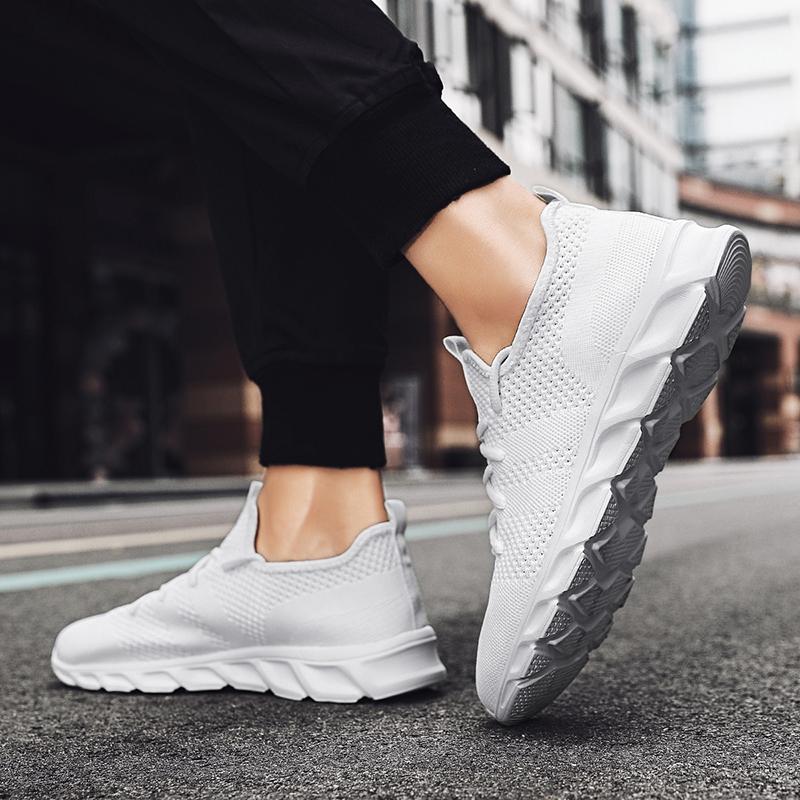 Stylish Men's Casual Trainers Lightweight Supportive Non Slip Athletic Shoes Ideal for Indoor Running Walking Fitness Training and Everyday Commuting