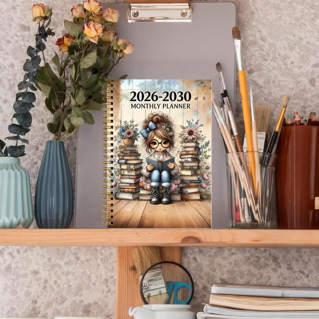 2026-2030 Monthly Planner Calendar, 5-Year Plan Book, Women Reading Lovers Cover Design, Annual Plan, Month Labels, 60 Months, 5.5x8.3 Inches