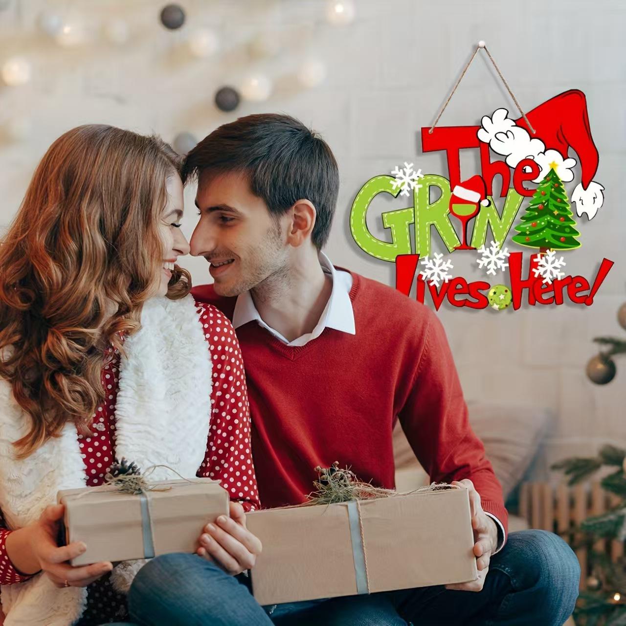 Christmas Theme Hanging Decoration Sign, 'the Grin Lives Here!'Colorful Text, Includes Christmas Hat, Tree, Snowflakes, Home Wall Door Decor