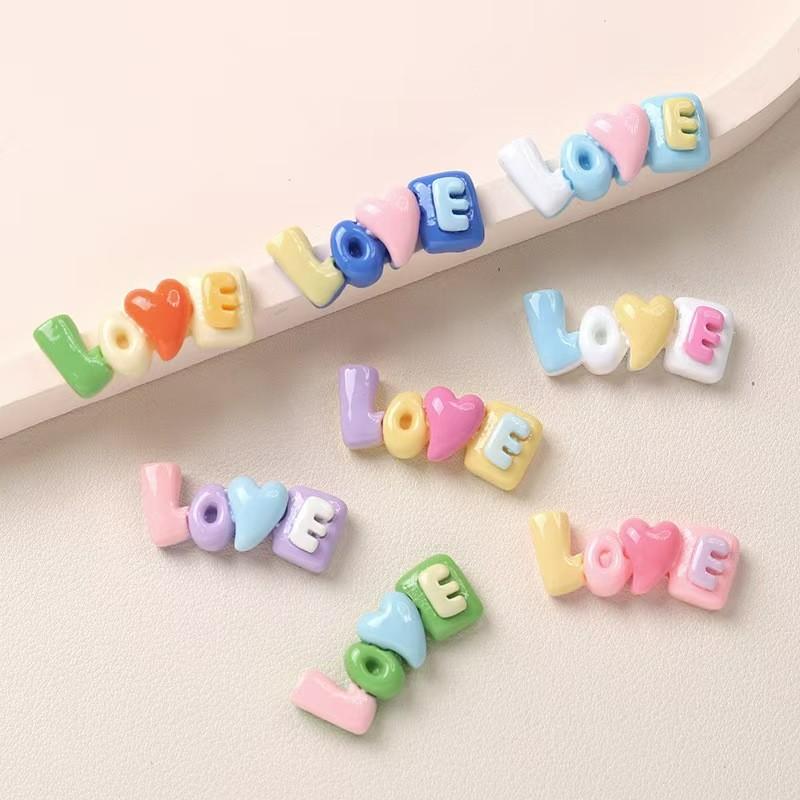 20 Random Colorful Love Heart Resin DIY Craft Supplies, Cup Stickers, Hair Clips, Jewelry Accessories, Creative Decoration Materials