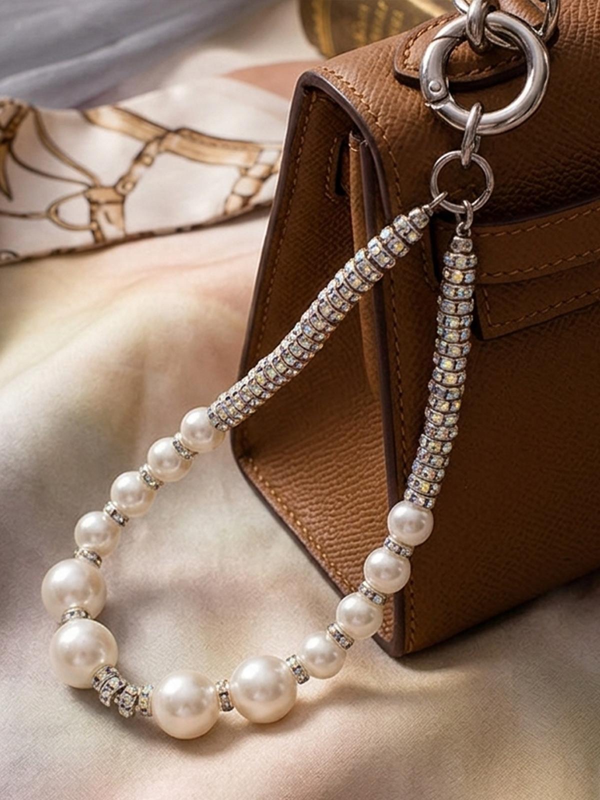 Luxury Pearl & Rhinestone Bag Charm, Sparkling Crystal Faux Pearl Handbag Pendant, Aesthetic Phone Wristlet Keychain Accessory, Perfect Birthday Christmas Valentine's Day Gift for Women Girls, Trendy Bag Decor for Tote Backpack