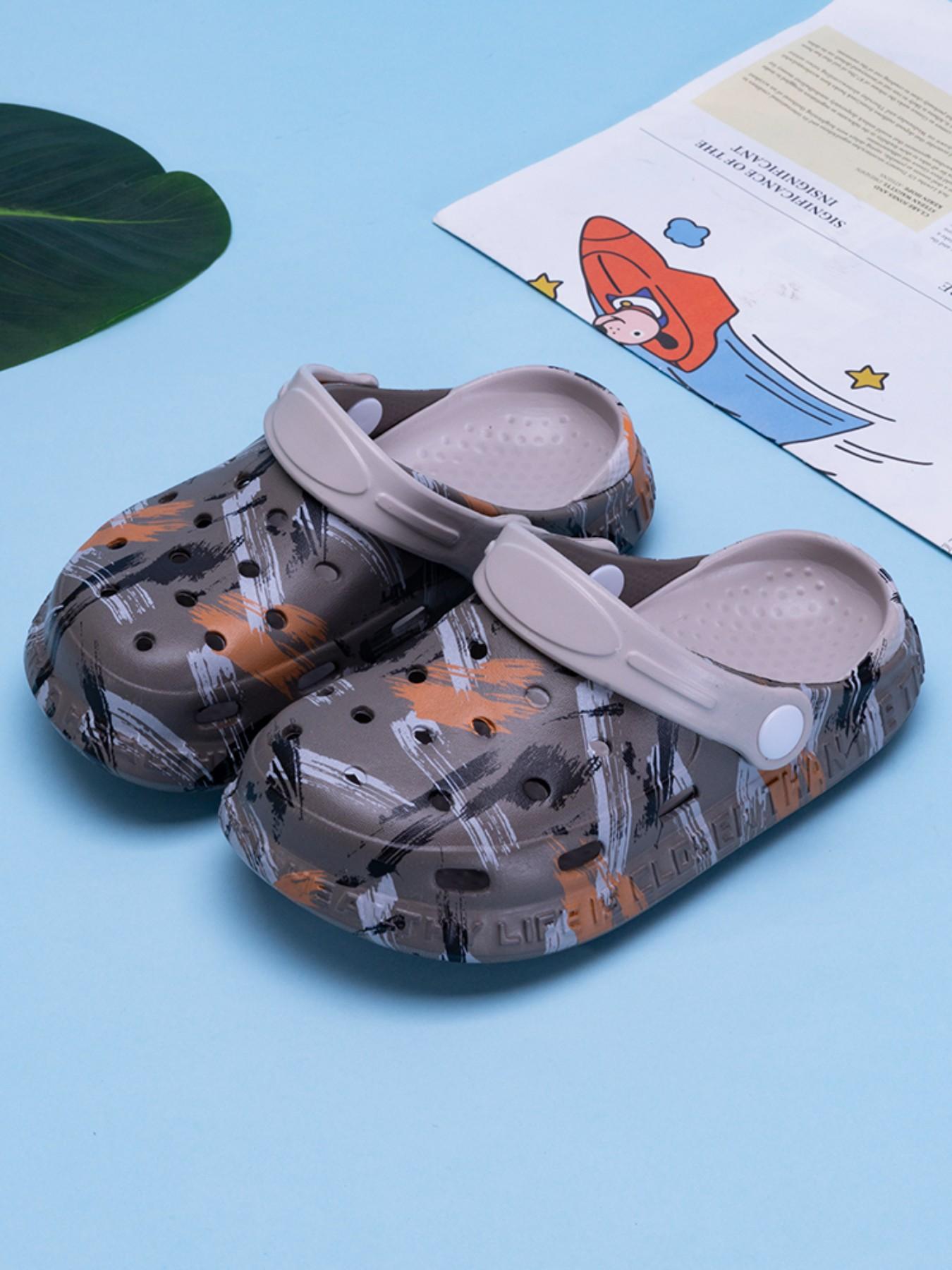 Children Summer New Comfortable Hole Shoes Soft Bottom Anti-Slip Sandals Baby Water Play Beach Slippers